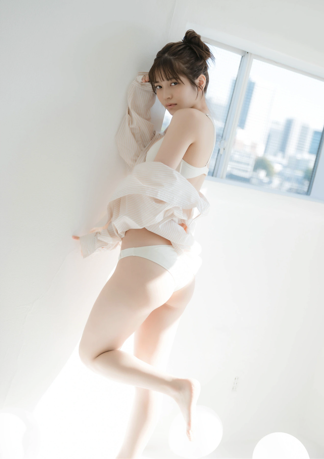Nanako Kurosaki 黒嵜菜々子, BUBKAデジタル写真集 2025.08.14 200ページ超特装版 - P25