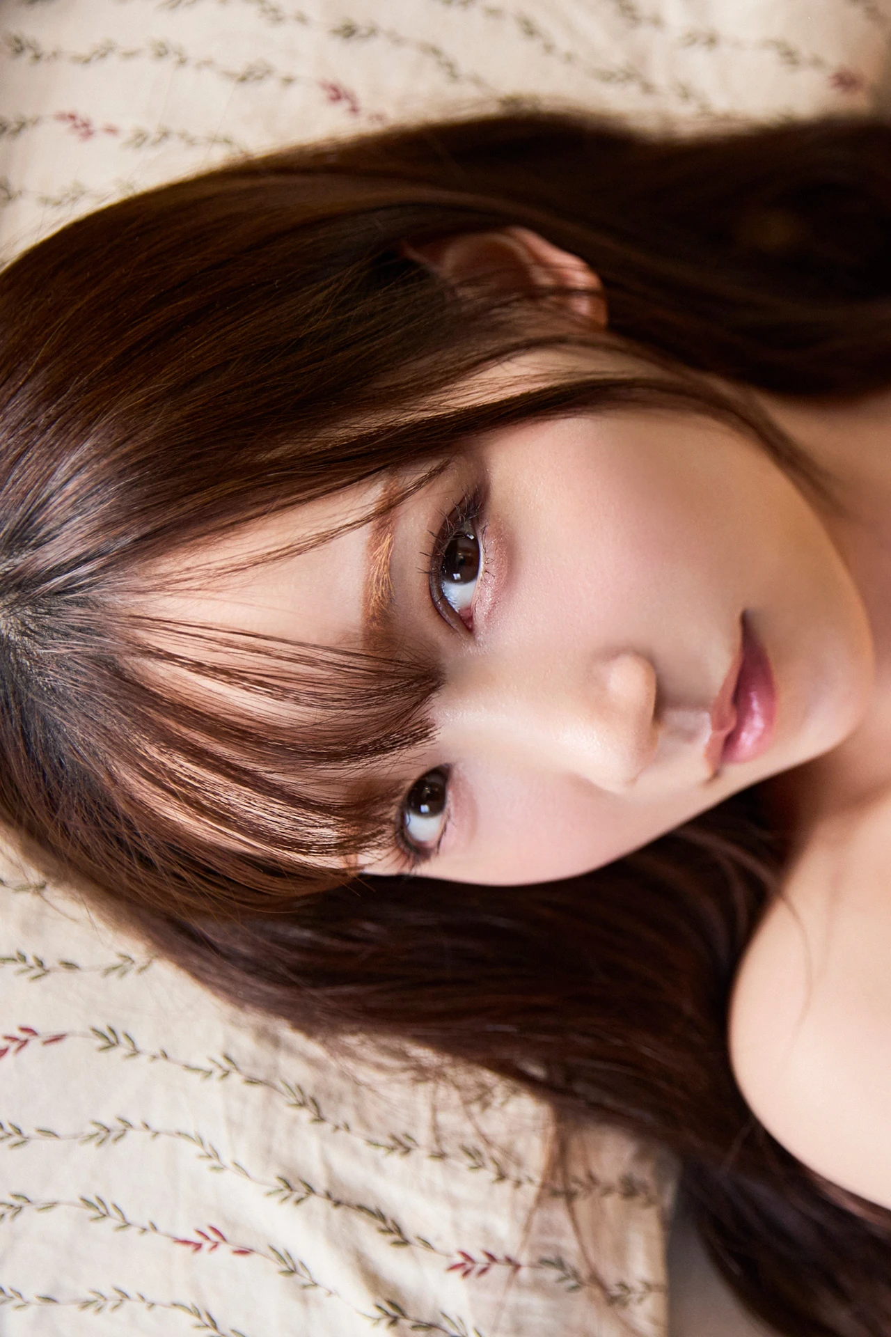 Marin Mita 三田真鈴, FLASHデジタル写真集 「見たらダメ」 - P38
