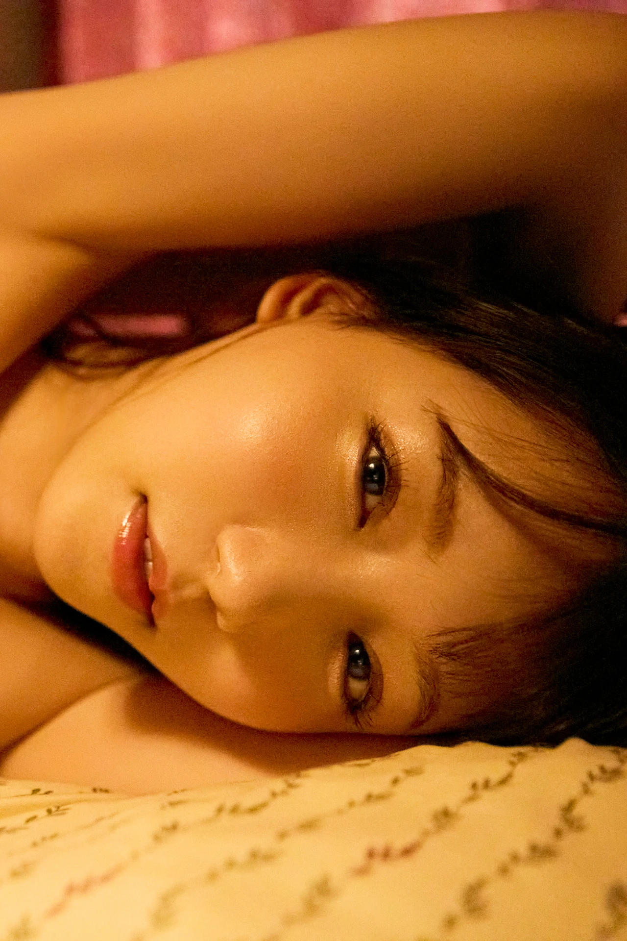 Marin Mita 三田真鈴, FLASHデジタル写真集 「見たらダメ」 - P56