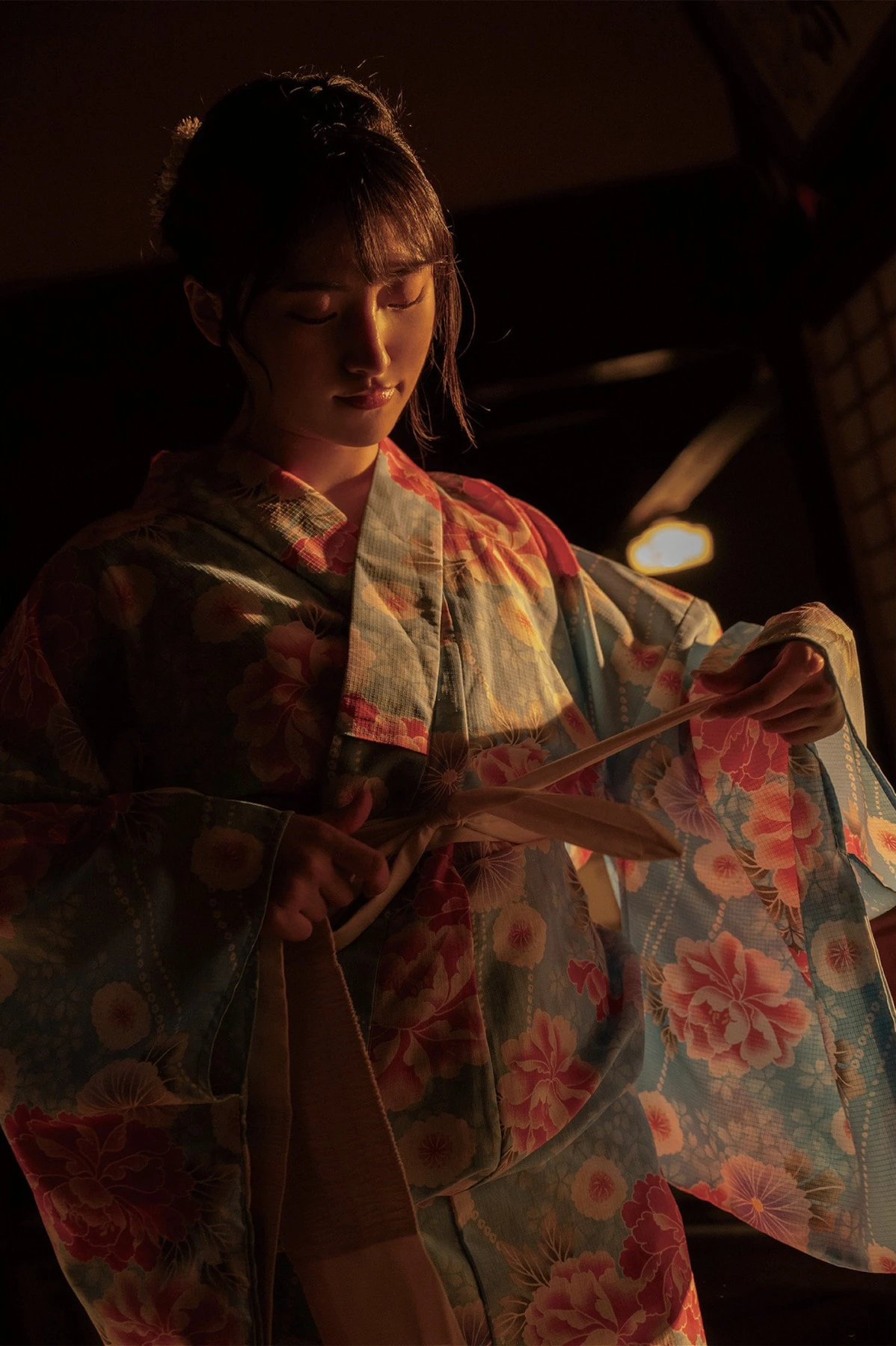 Nanami Nakamori 中森ななみ, Prestige 写真集 「36.9℃」 - P105