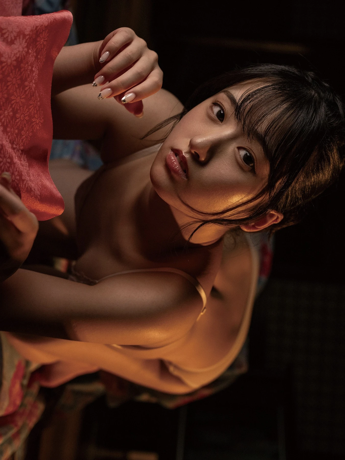 Nanami Nakamori 中森ななみ, Prestige 写真集 「36.9℃」 - P112
