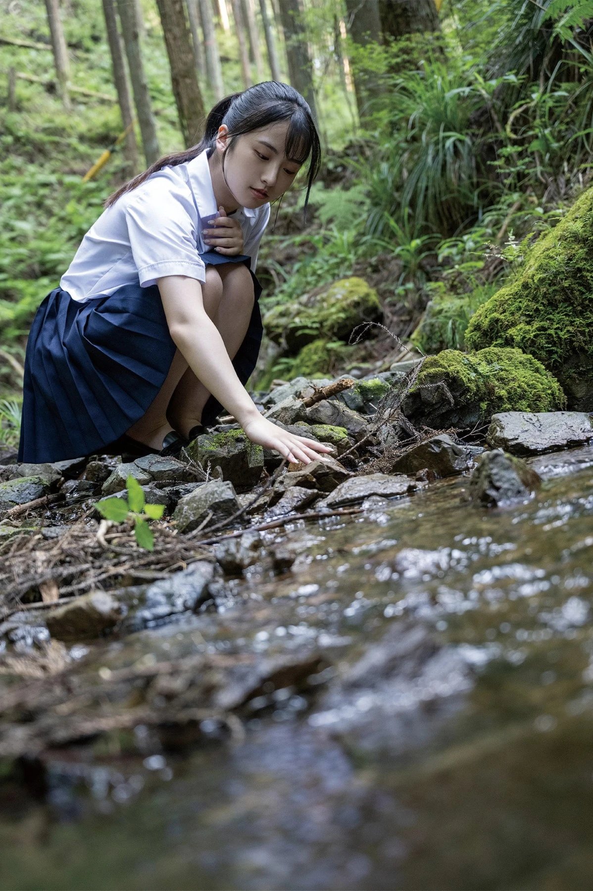Nanami Nakamori 中森ななみ, Prestige 写真集 「36.9℃」 - P11