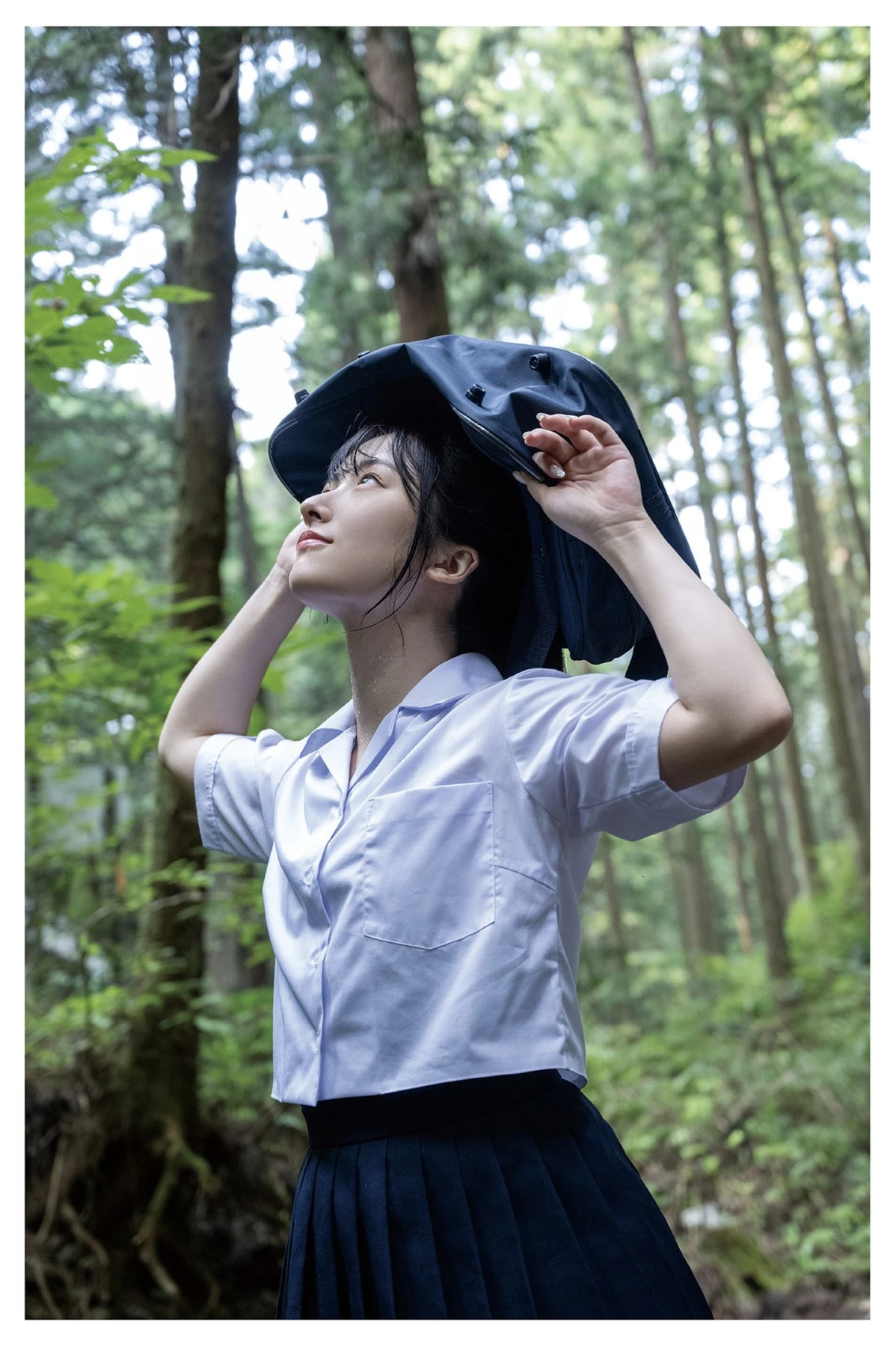 Nanami Nakamori 中森ななみ, Prestige 写真集 「36.9℃」 - P14