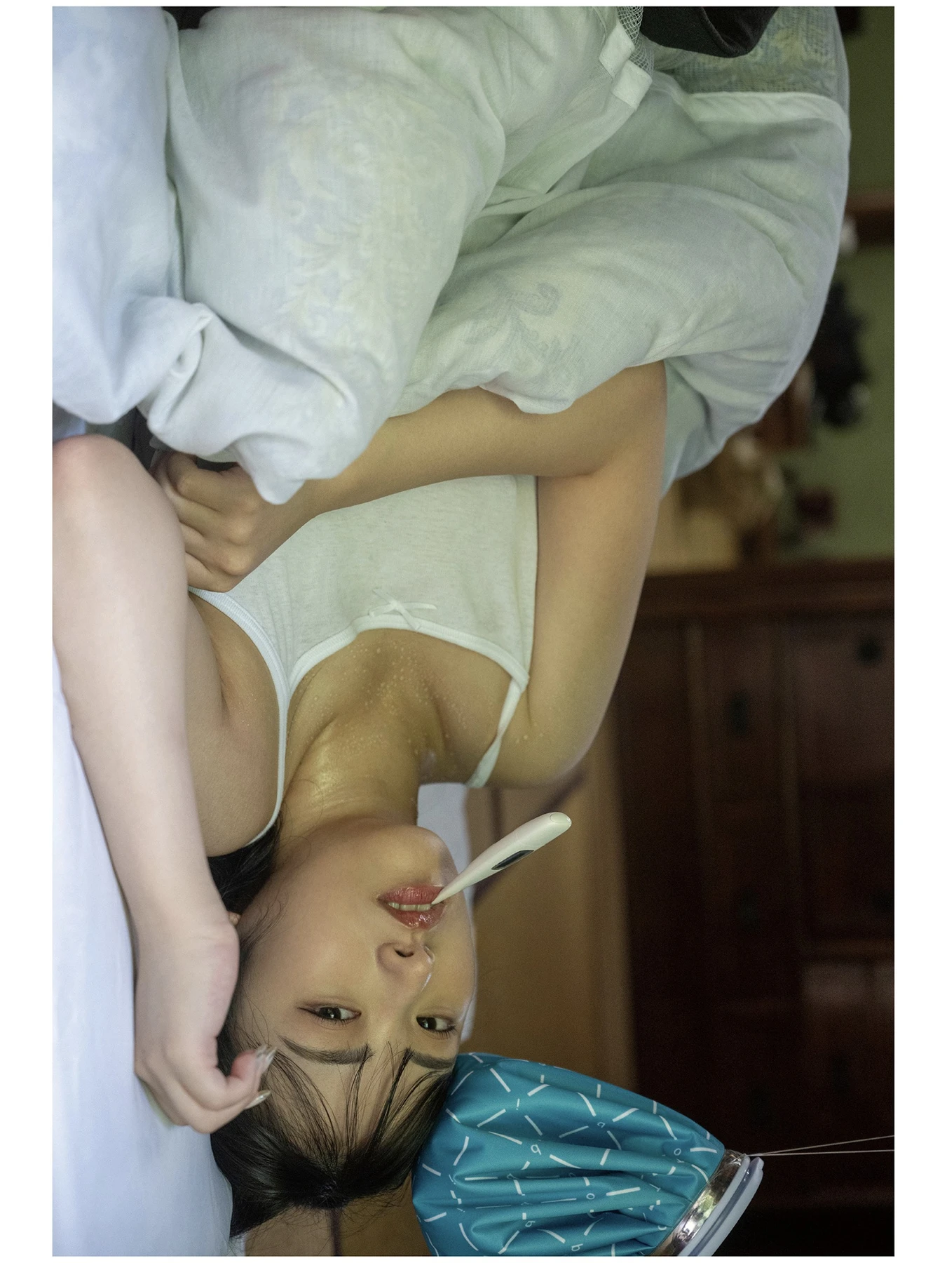 Nanami Nakamori 中森ななみ, Prestige 写真集 「36.9℃」 - P38