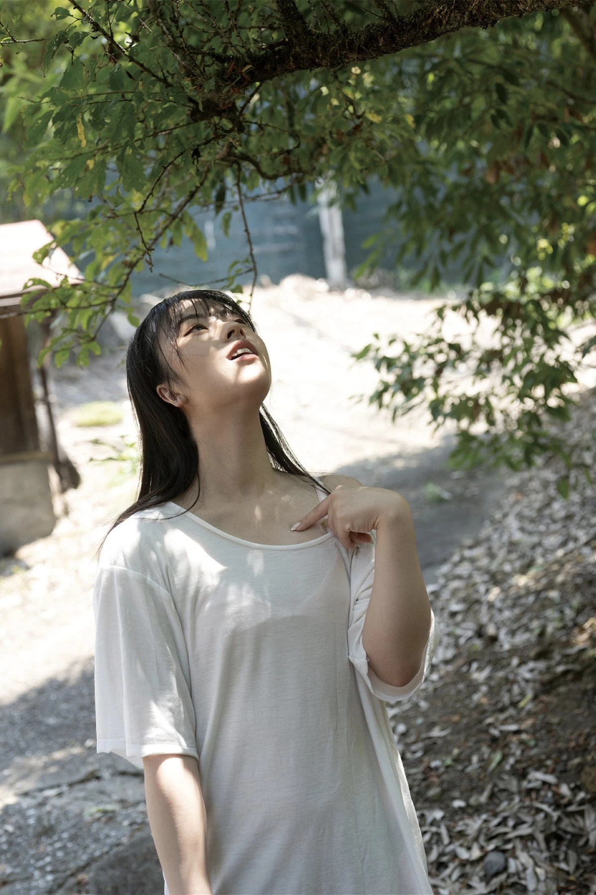 Nanami Nakamori 中森ななみ, Prestige 写真集 「36.9℃」 - P56