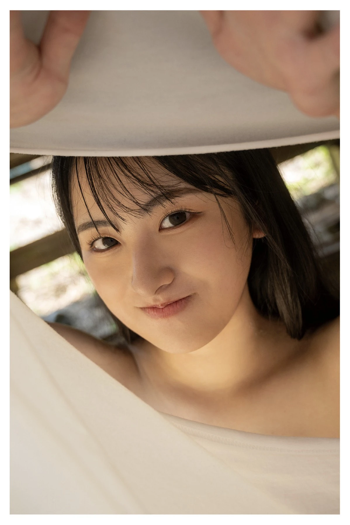 Nanami Nakamori 中森ななみ, Prestige 写真集 「36.9℃」 - P81