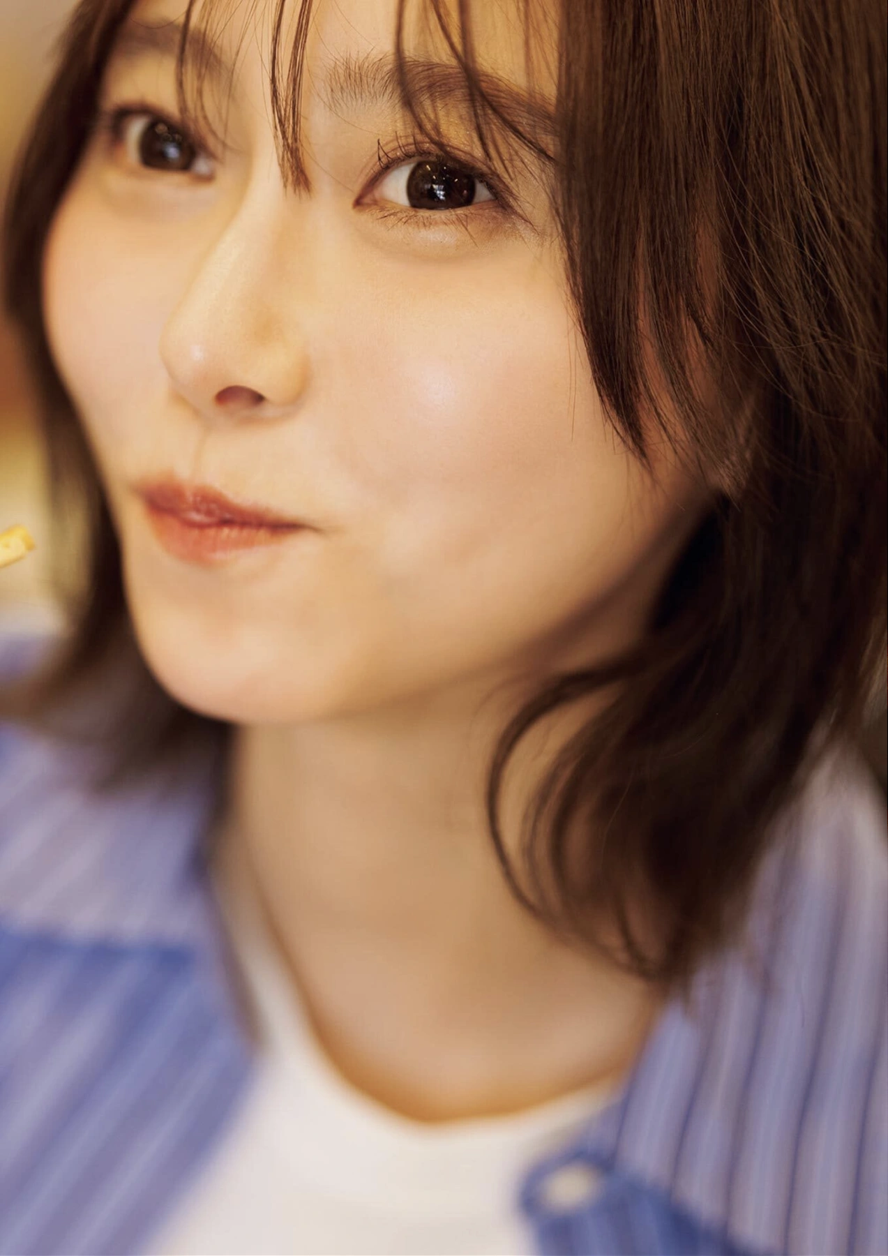 B.L.T. 2026.05 (ビー・エル・ティー 2026年5月号) – Ayame Tsutsui 筒井あやめ, Nao Yumiki 弓木奈於 - P30