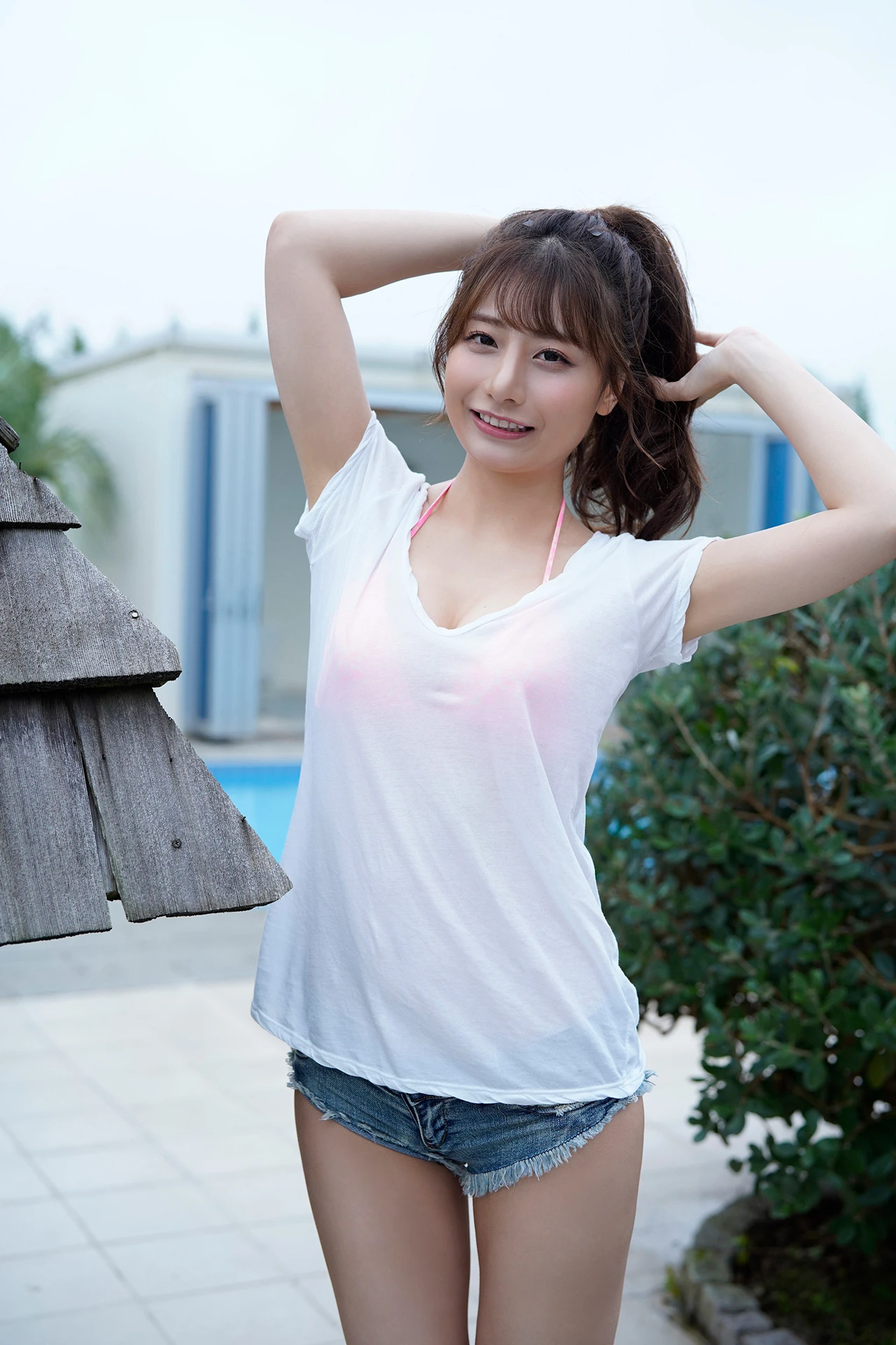 Yuka Suzuki 鈴木優香, FLASHデジタル写真集 「スキャンダルFカップ Vol.1」 - P7