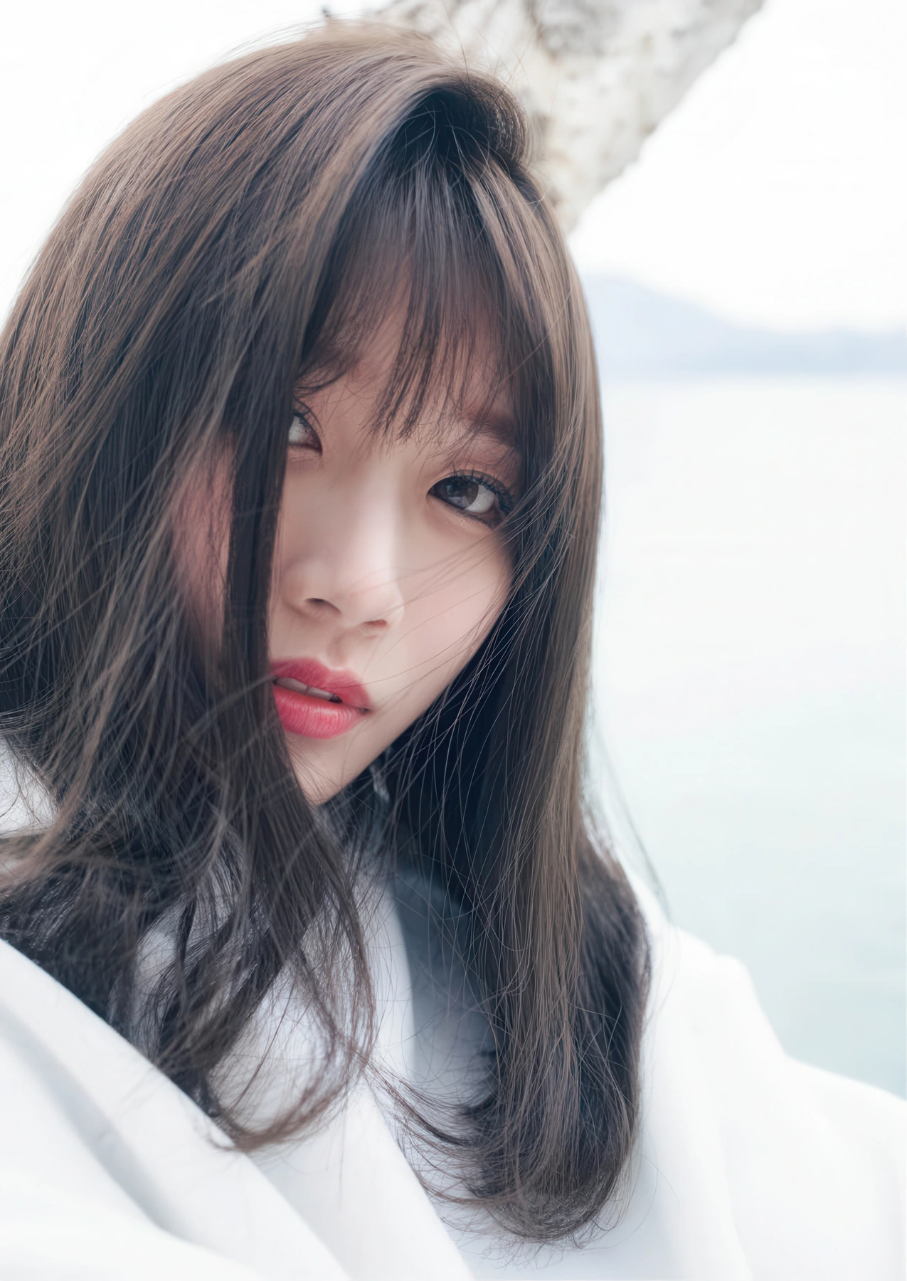 Saika Kawakita 河北彩伽, 写真集 増ページ デジタル特装版 『うたかたの花』 - P9