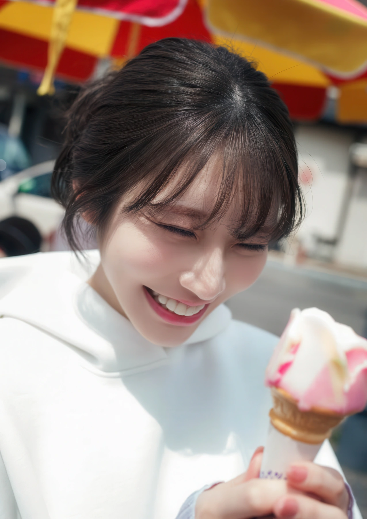 Saika Kawakita 河北彩伽, 写真集 増ページ デジタル特装版 『うたかたの花』 - P3