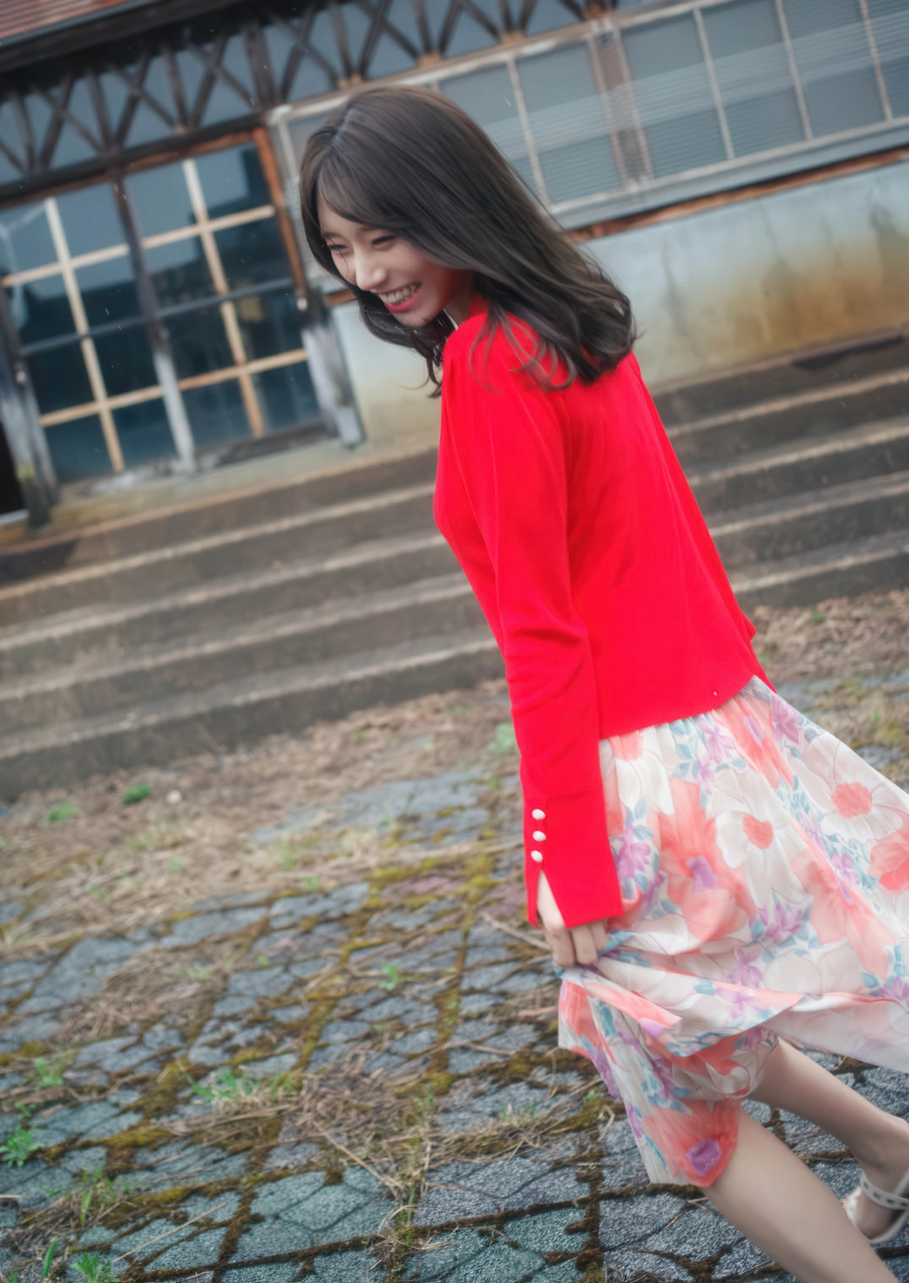 Saika Kawakita 河北彩伽, 写真集 増ページ デジタル特装版 『うたかたの花』 - P45