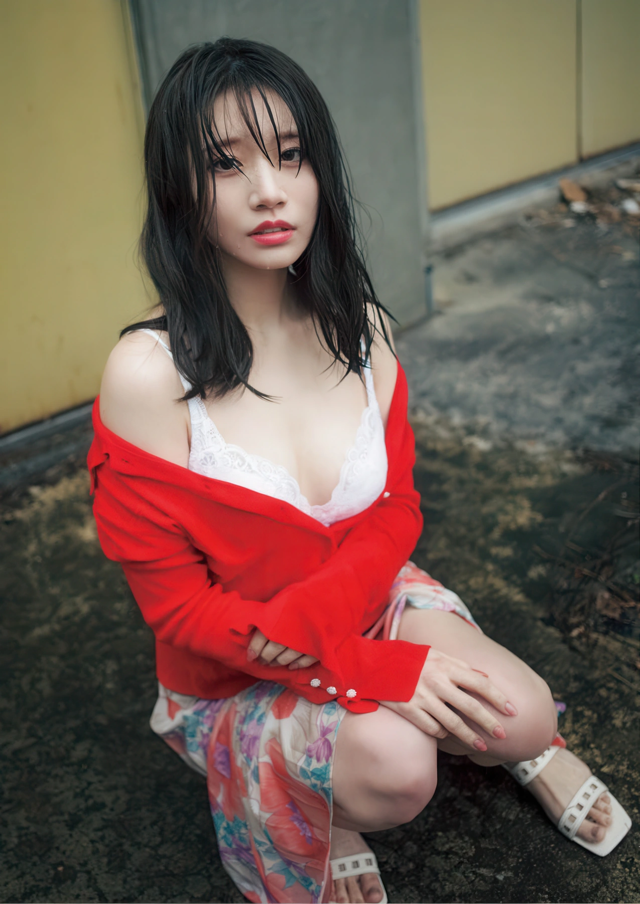 Saika Kawakita 河北彩伽, 写真集 増ページ デジタル特装版 『うたかたの花』 - P56