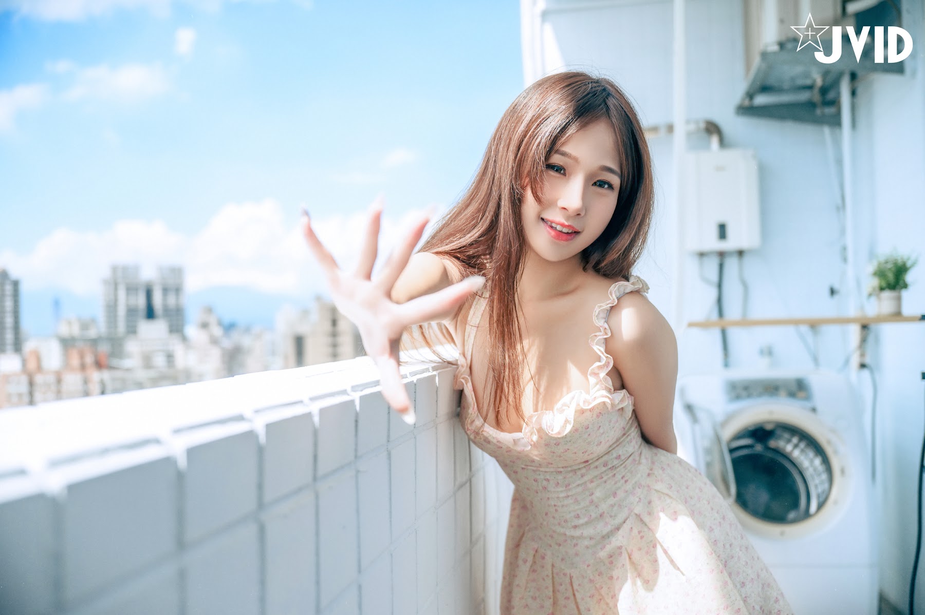 [JVID] 婕咪 Juice – 民宿巧遇正妹婕咪給了我夢幻又炙熱的假期 - P32