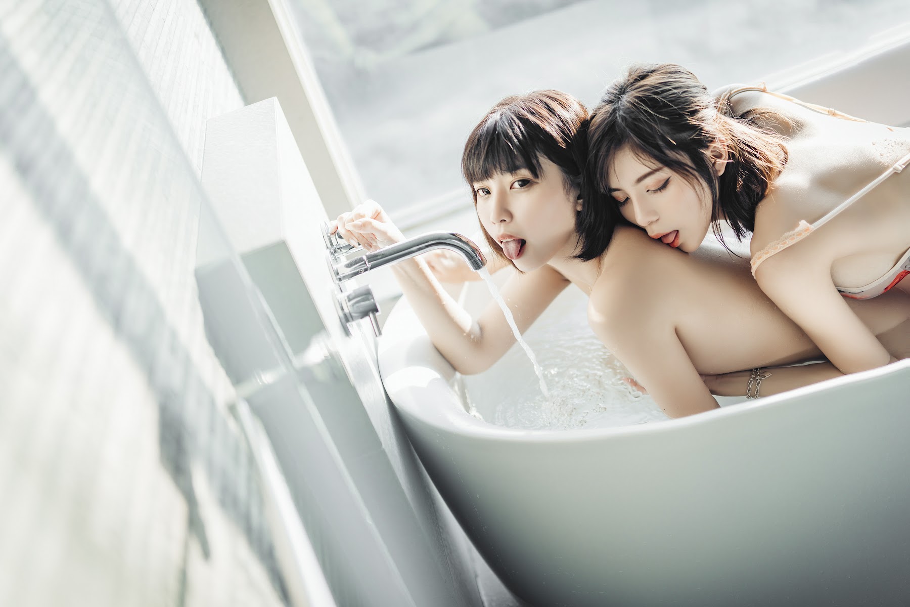 [JVID] 果宝宝 – 双全裸无码-女女情欲初尝试-美少女们的第一次 - P138