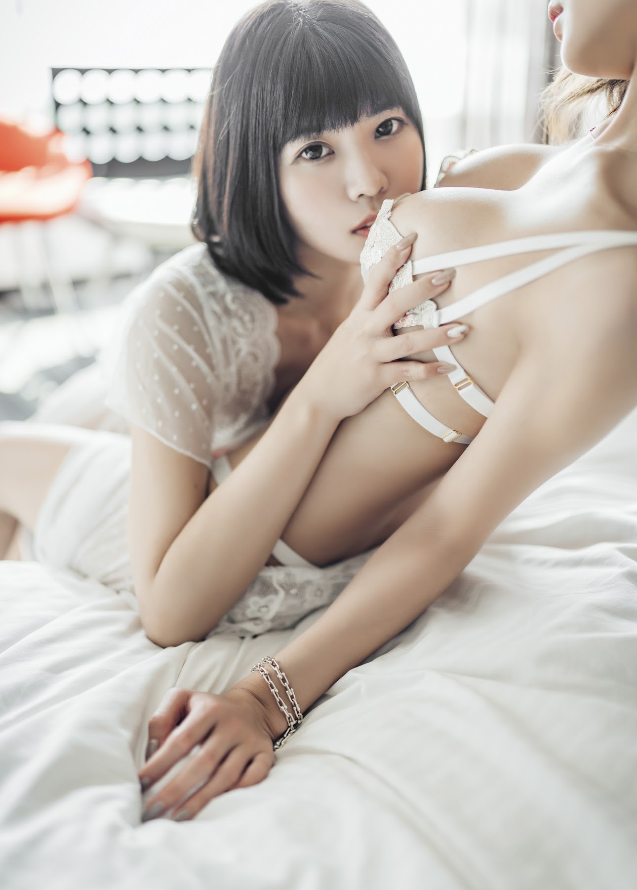 [JVID] 果宝宝 – 双全裸无码-女女情欲初尝试-美少女们的第一次 - P33