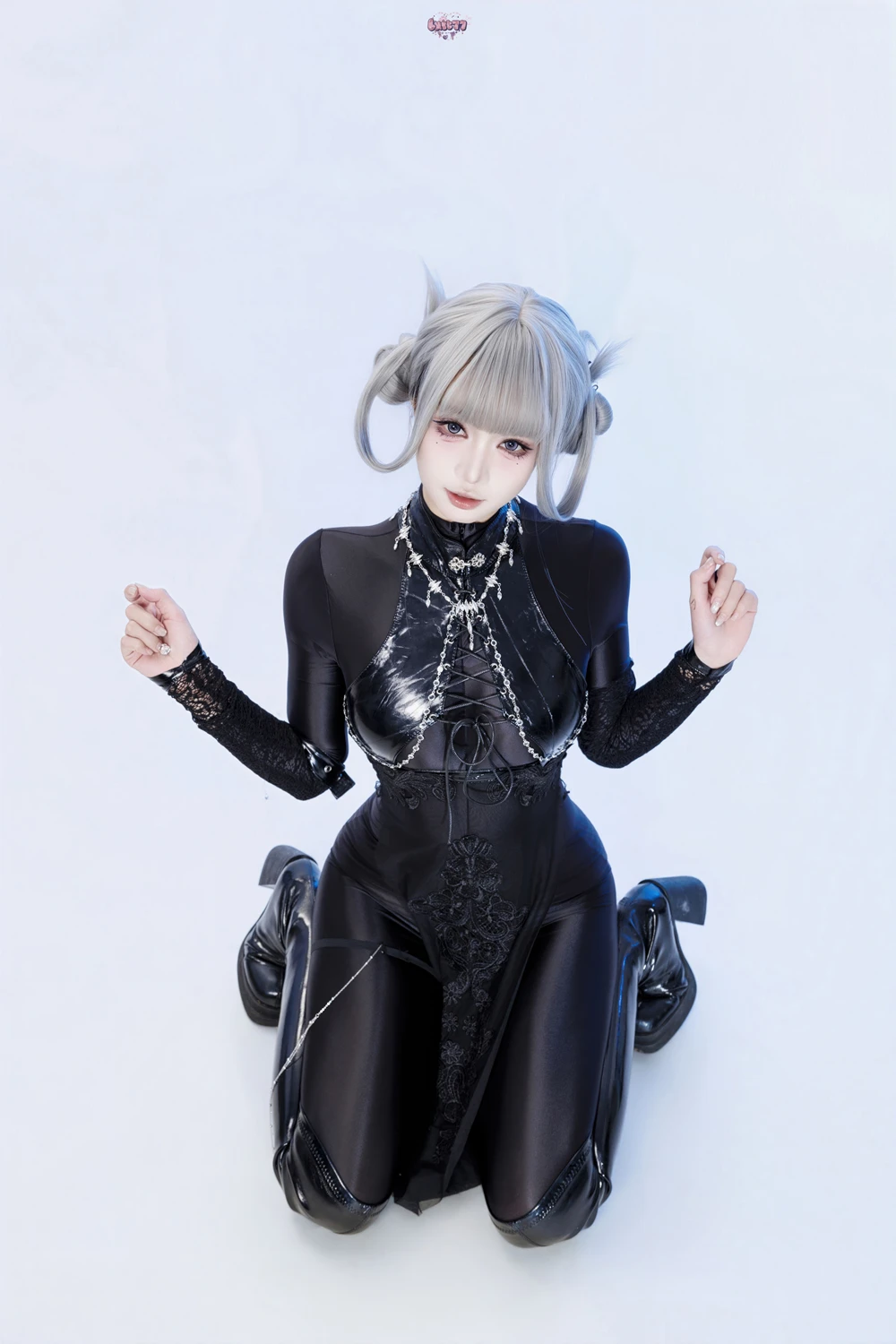Cosplay 柒柒要乖哦 – 黑靡烟旗袍 - P9