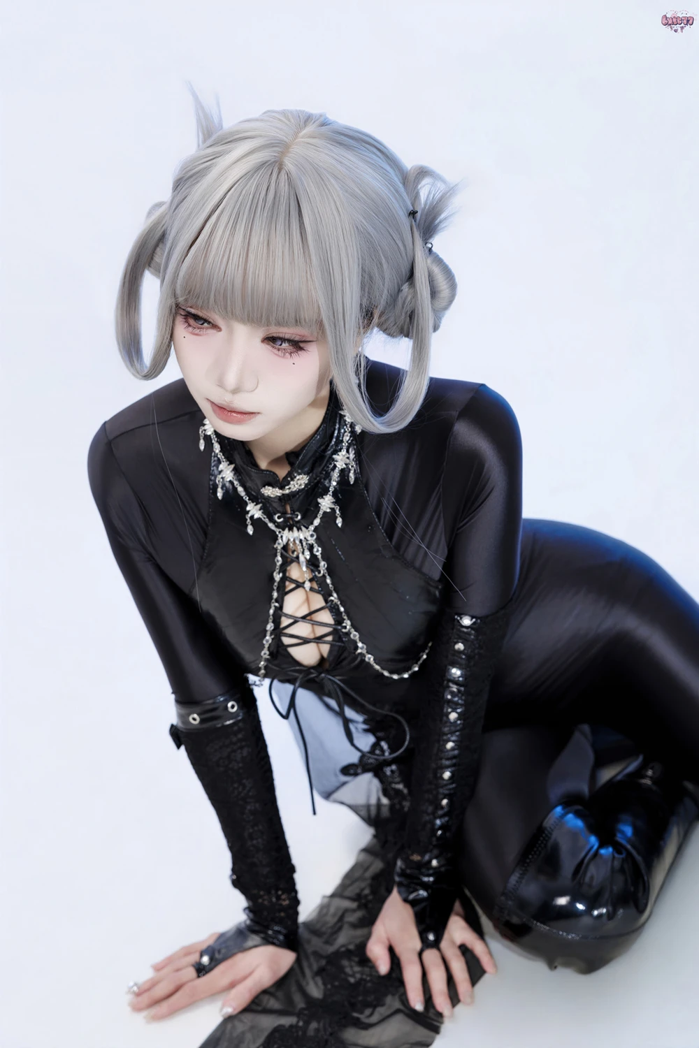 Cosplay 柒柒要乖哦 – 黑靡烟旗袍 - P16