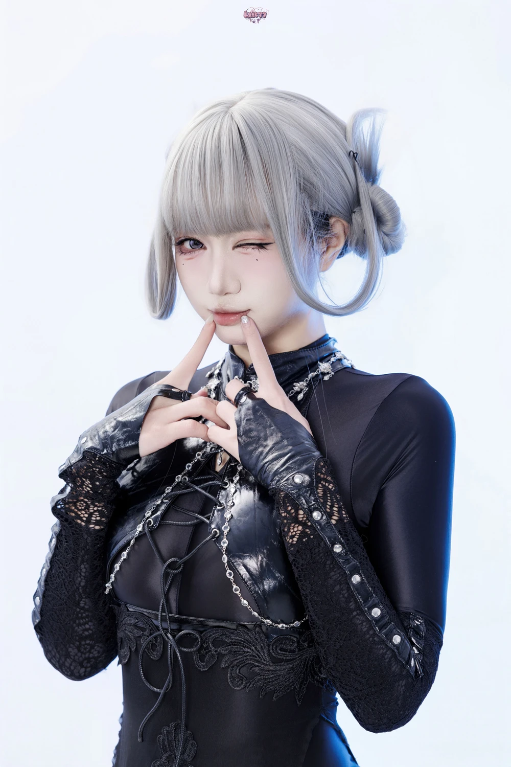 Cosplay 柒柒要乖哦 – 黑靡烟旗袍 - P22