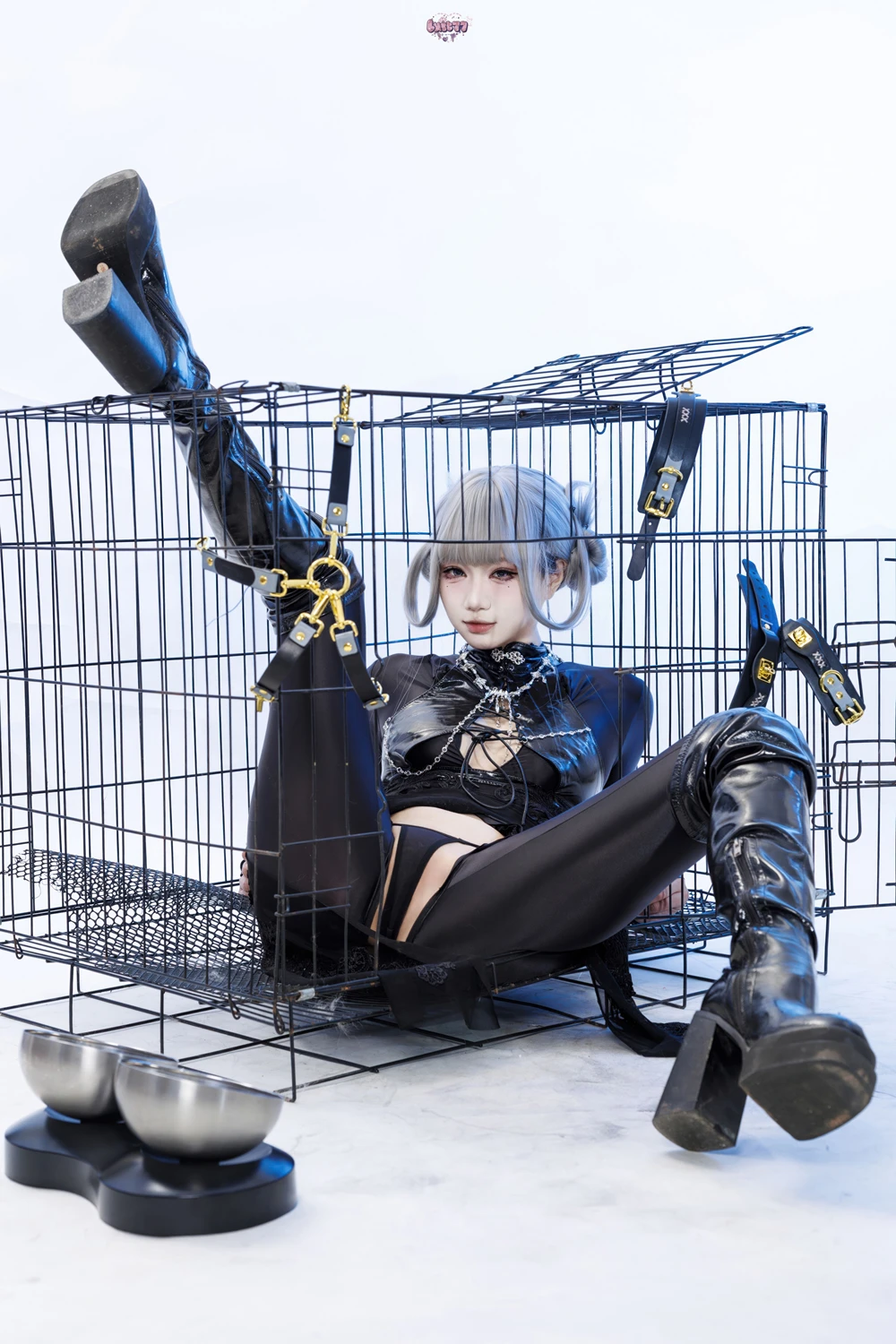 Cosplay 柒柒要乖哦 – 黑靡烟旗袍 - P43