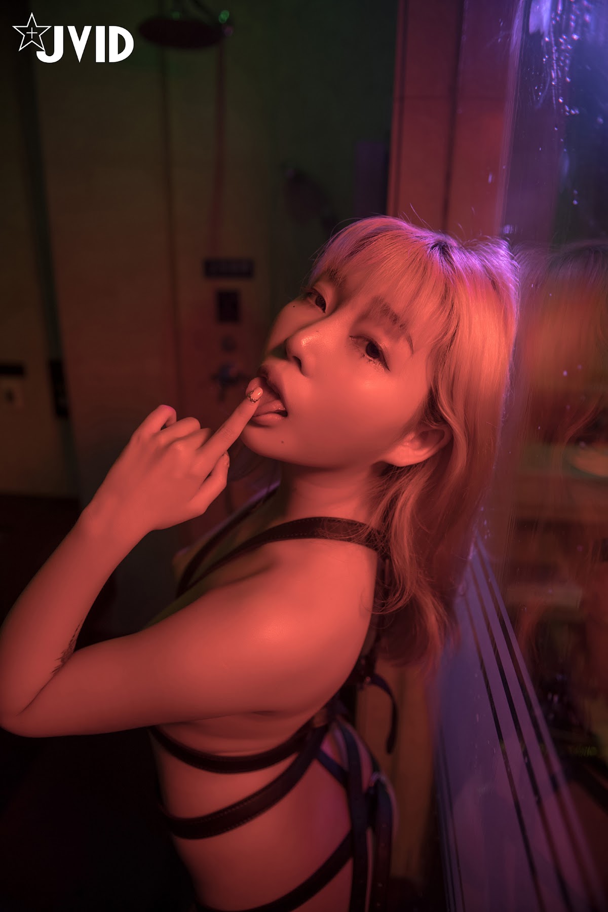 [JVID] Stacy – 摇曳的光影中被束缚的美女渐渐的穴湿了等妳来征服 - P15