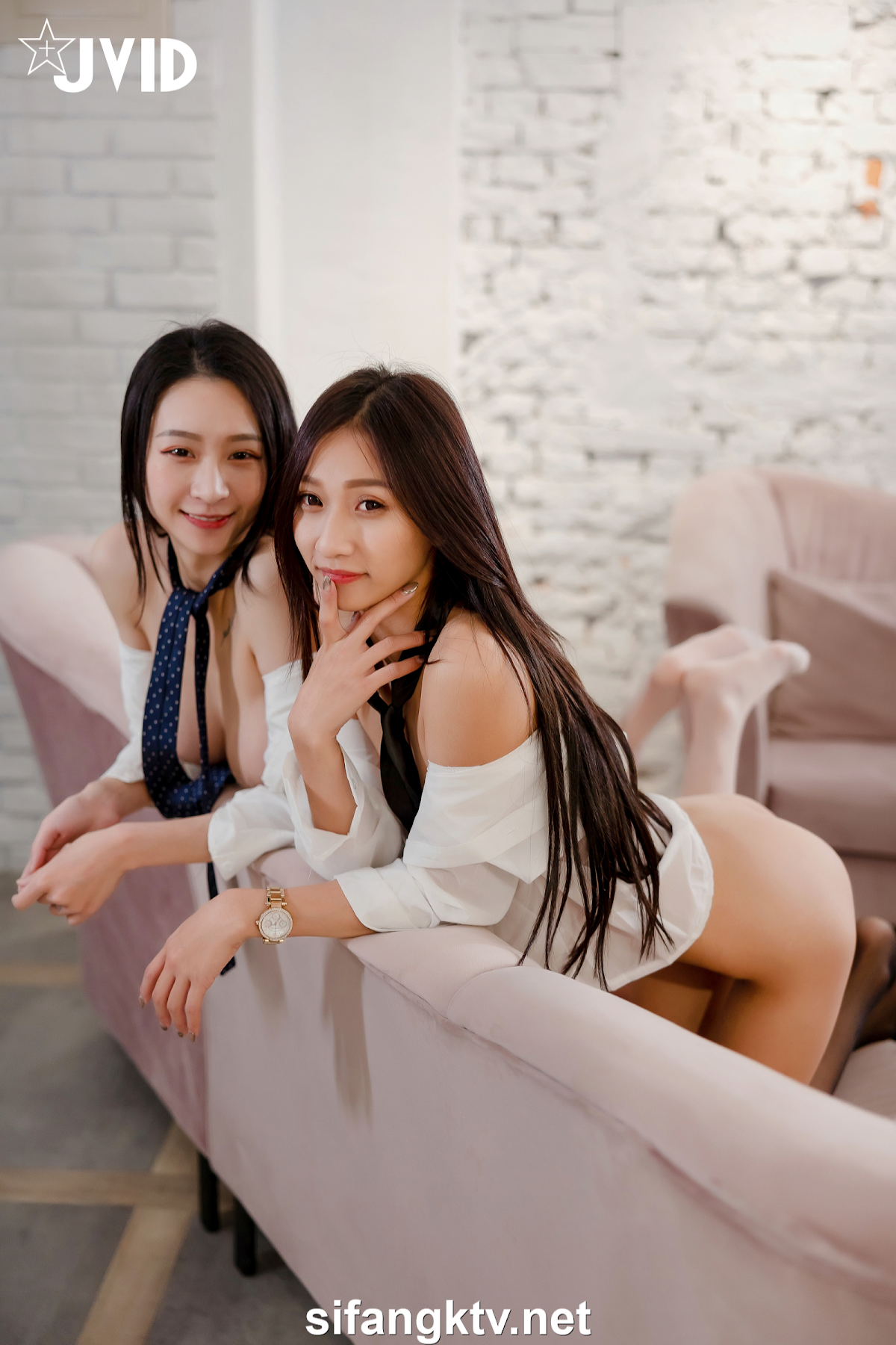 [JVID] Sunny & 小仙 -【下班后沦为老板3P玩物】骨感美乳蜜桃臀美轮美奂 - P120