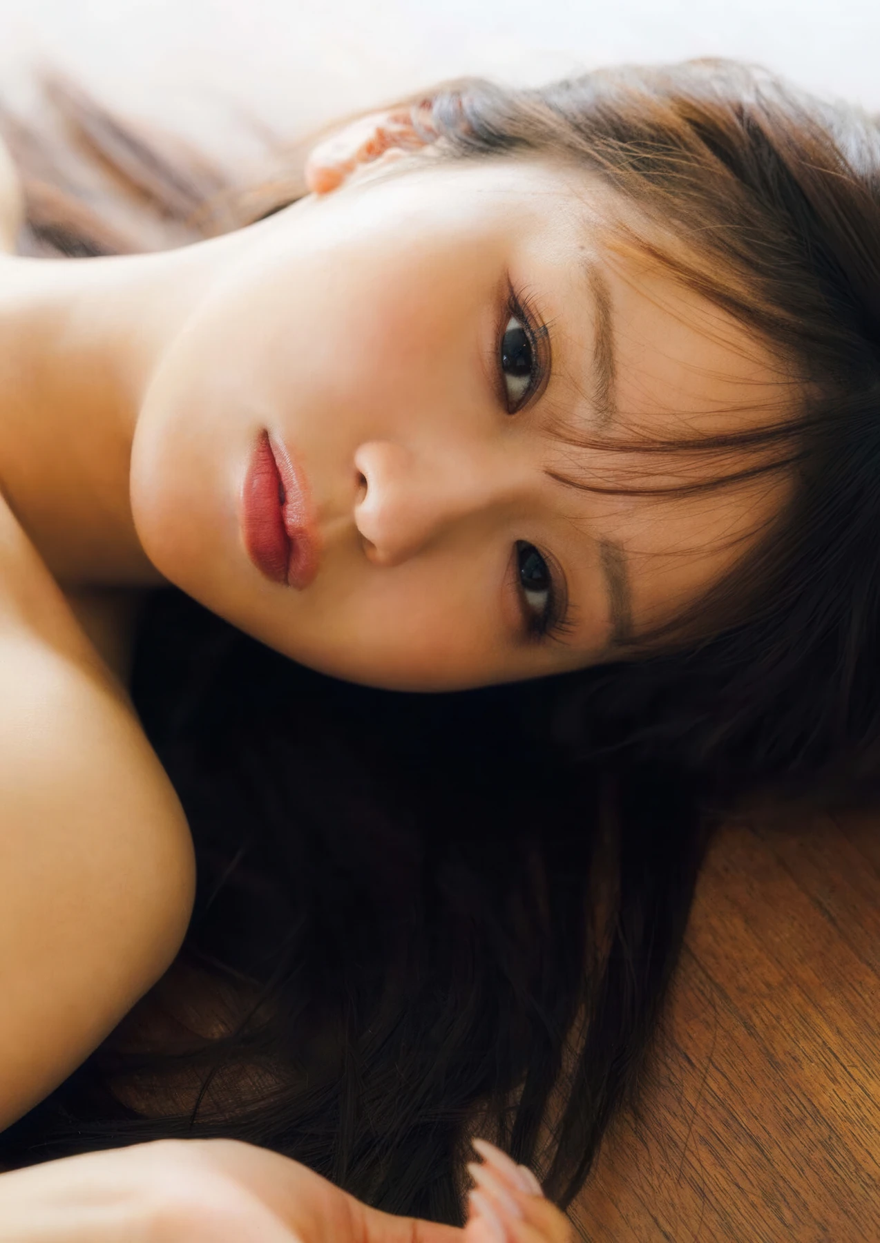 Ririka Moriwaki 森脇梨々夏, Big Comic Spirits 2026 No.20 (ビッグコミックスピリッツ 2026年20号) - P14