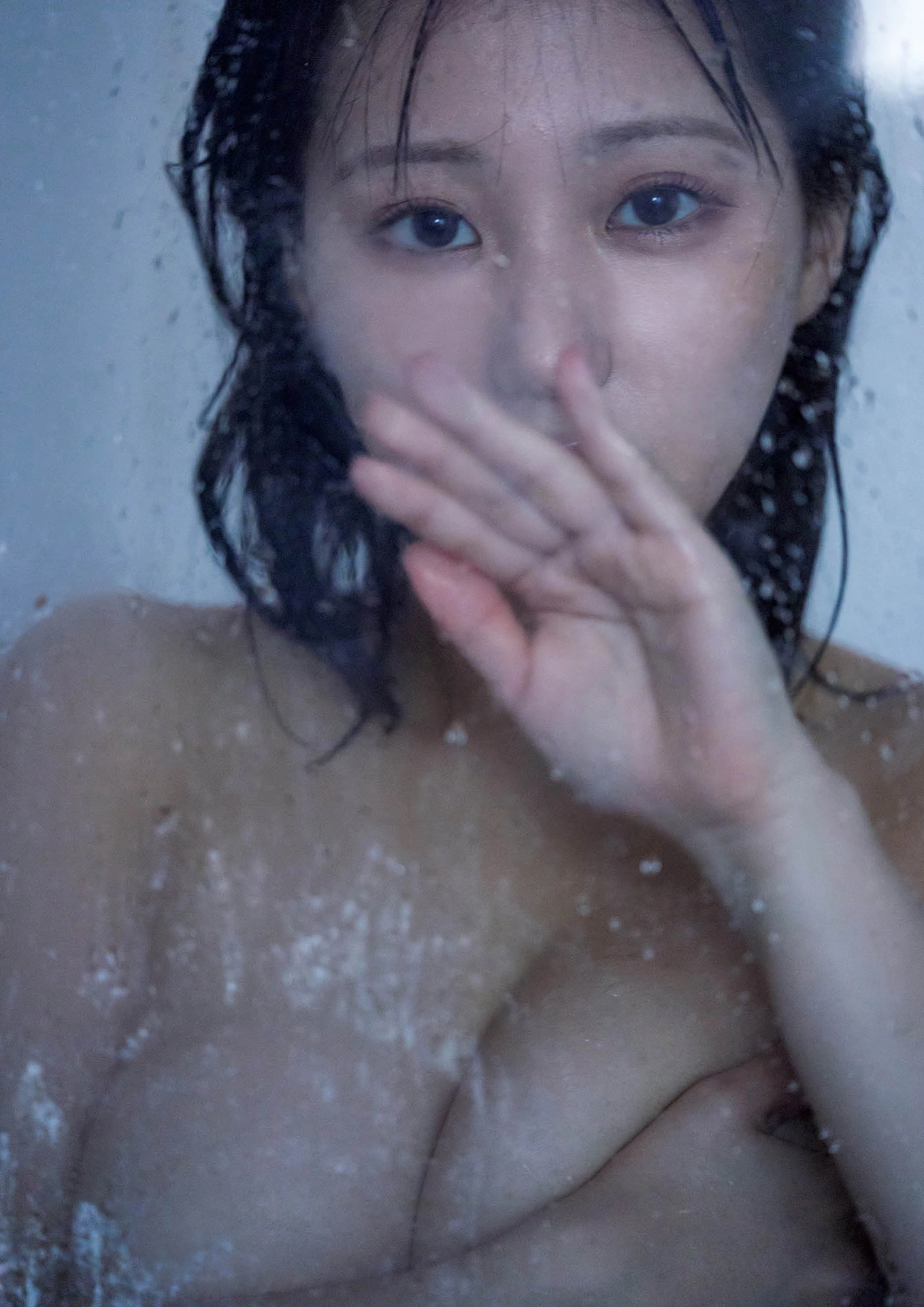 Miku Tanaka 田中美久, 写真集 「ぜんぶ、ほんと」 - P81
