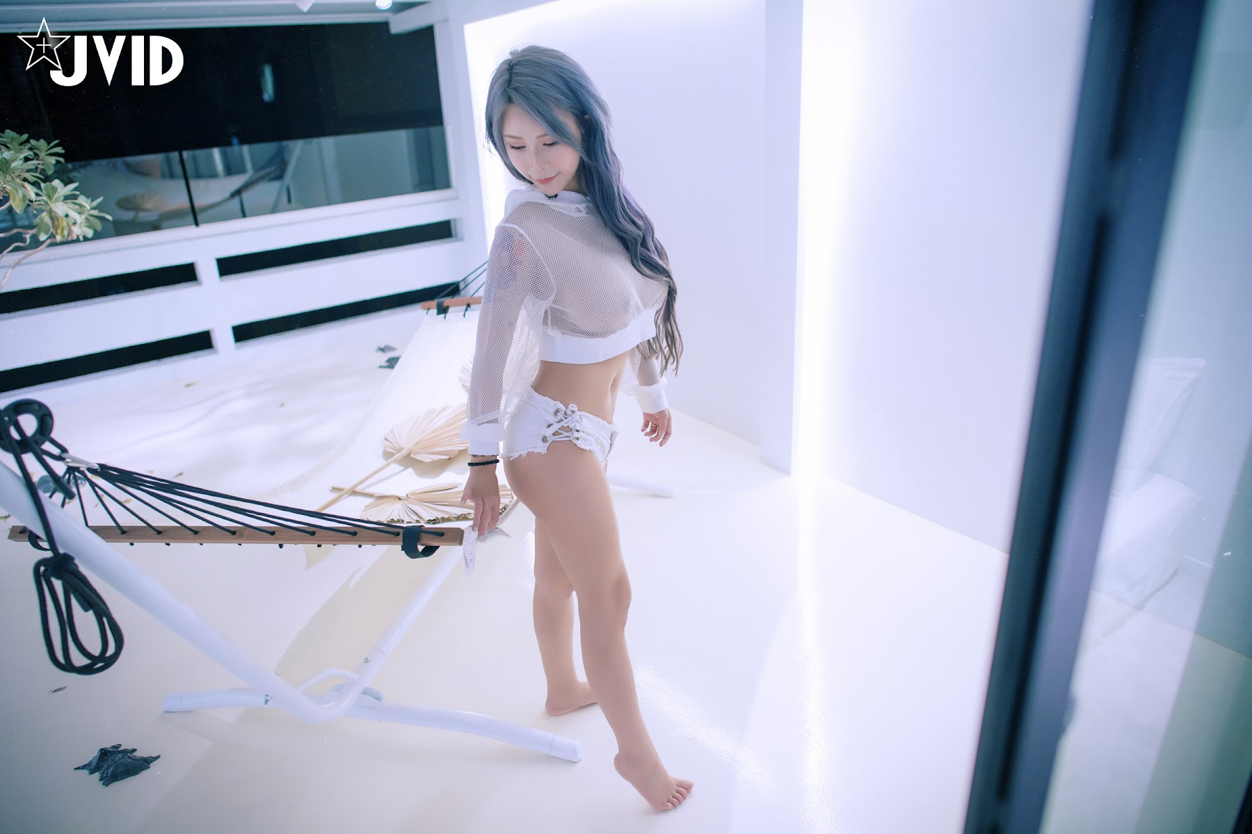 [JVID] 艾妃 – 神級美巨乳艾妃的情慾之夜『首次雙人情慾大尺／騎乘式解鎖』 - P11