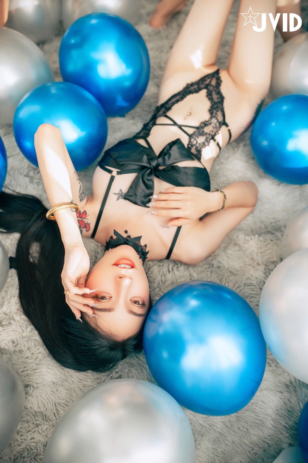 [JVID] 飄飄哥 – 【最狂尺度生日特輯／極細丁無膚膠】色色の裸體生日趴－飄飄🎂慶生被脫光光塗抹奶油😳超細線丁無膚膠擠出誘人駱駝蹄🔥屁股翹高背後位視角超色慾🎬超誘人裸體奶油慶生影片熱映中 - P240