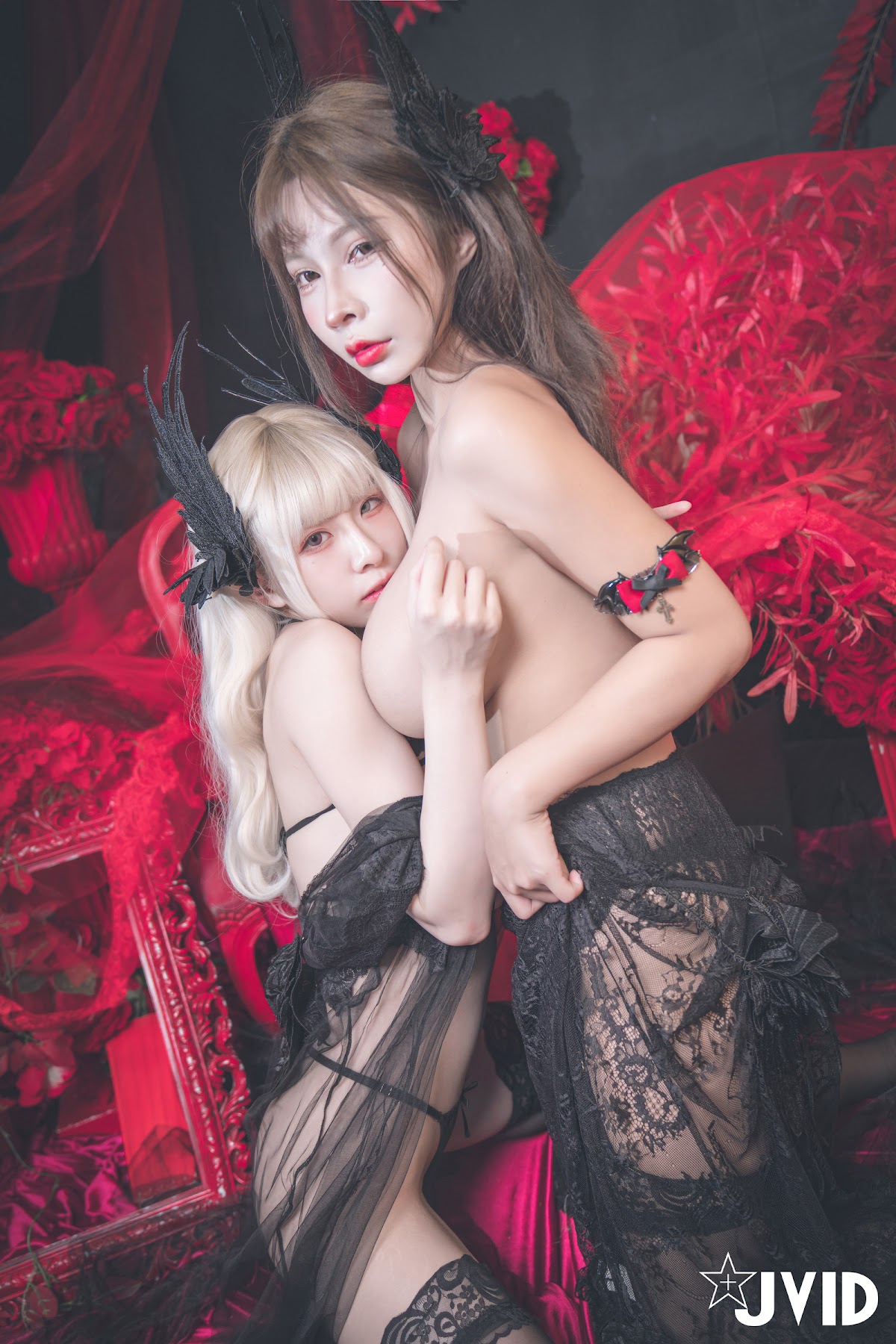 [JVID] 黎菲儿 & 艾妃 – 万圣节系列-万圣之夜极致揉乳致命挑逗 - P140
