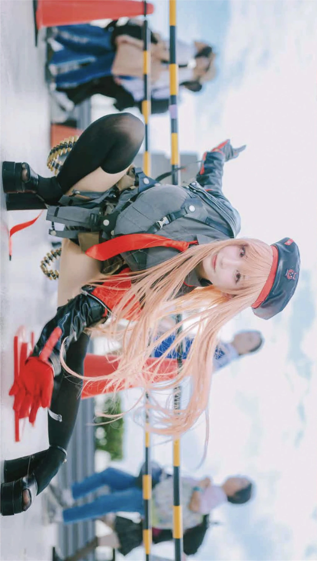Cosplayer’s Snap, Weekly Pocket ENTAME 2025.10.30 - P7