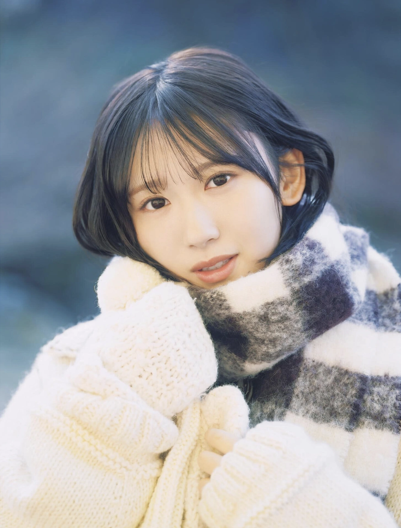 Kaho Fujishima 藤嶌果歩, B.L.T. 2026.02 (ビー・エル・ティー 2026年2月号) - P9