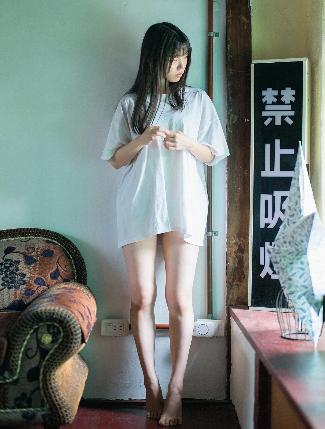 Idol Gravure Selection, B.L.T. 2026.05 (ビー・エル・ティー 2026年5月号) - P38