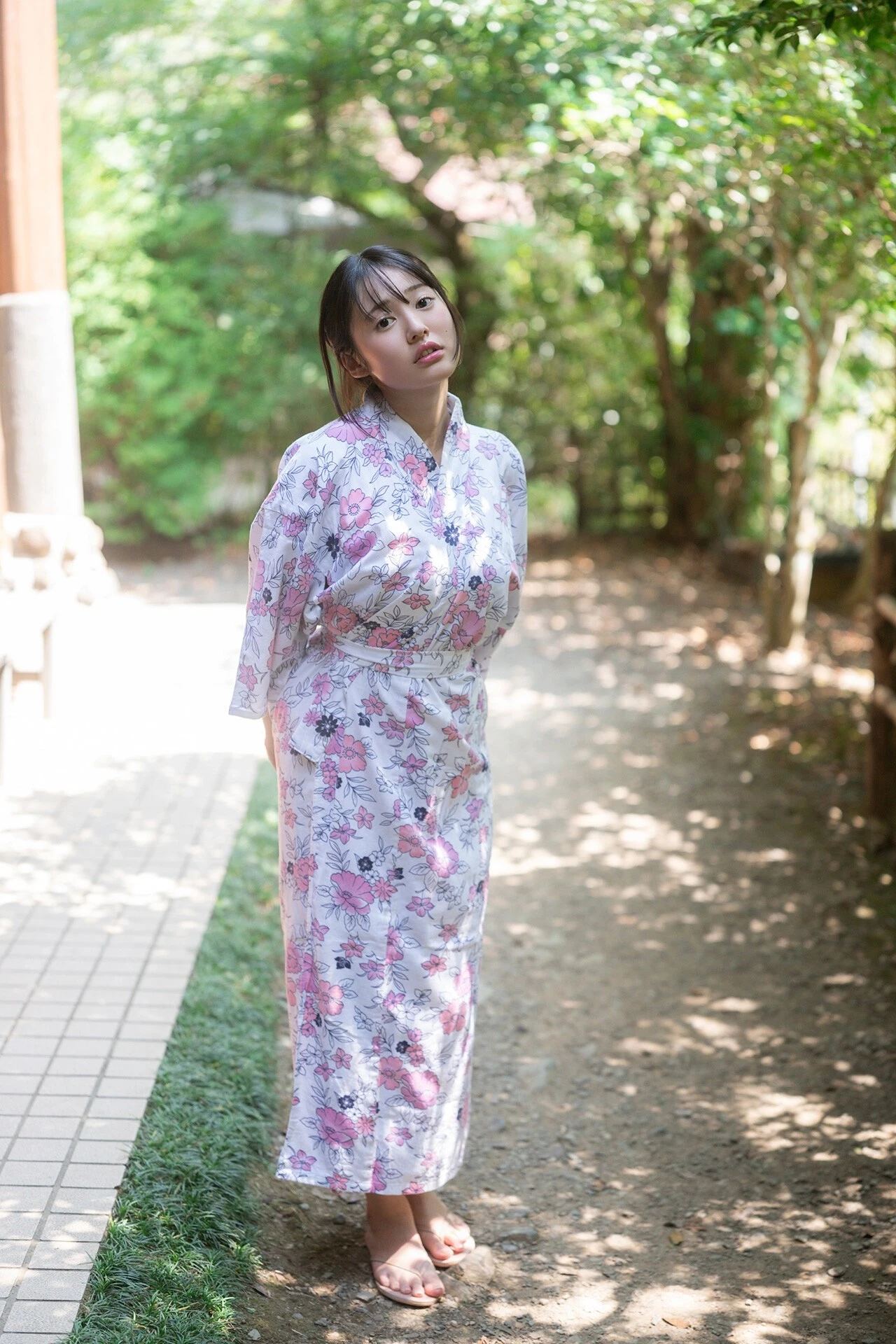 Miu Shirahama 白濱美兎, FLASHデジタル写真集 「何度でもここに来よう」 - P23