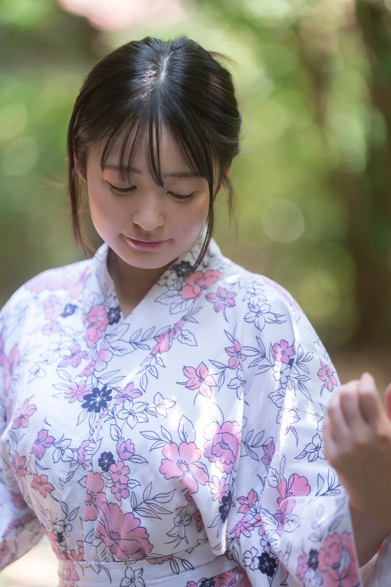 Miu Shirahama 白濱美兎, FLASHデジタル写真集 「何度でもここに来よう」 - P24