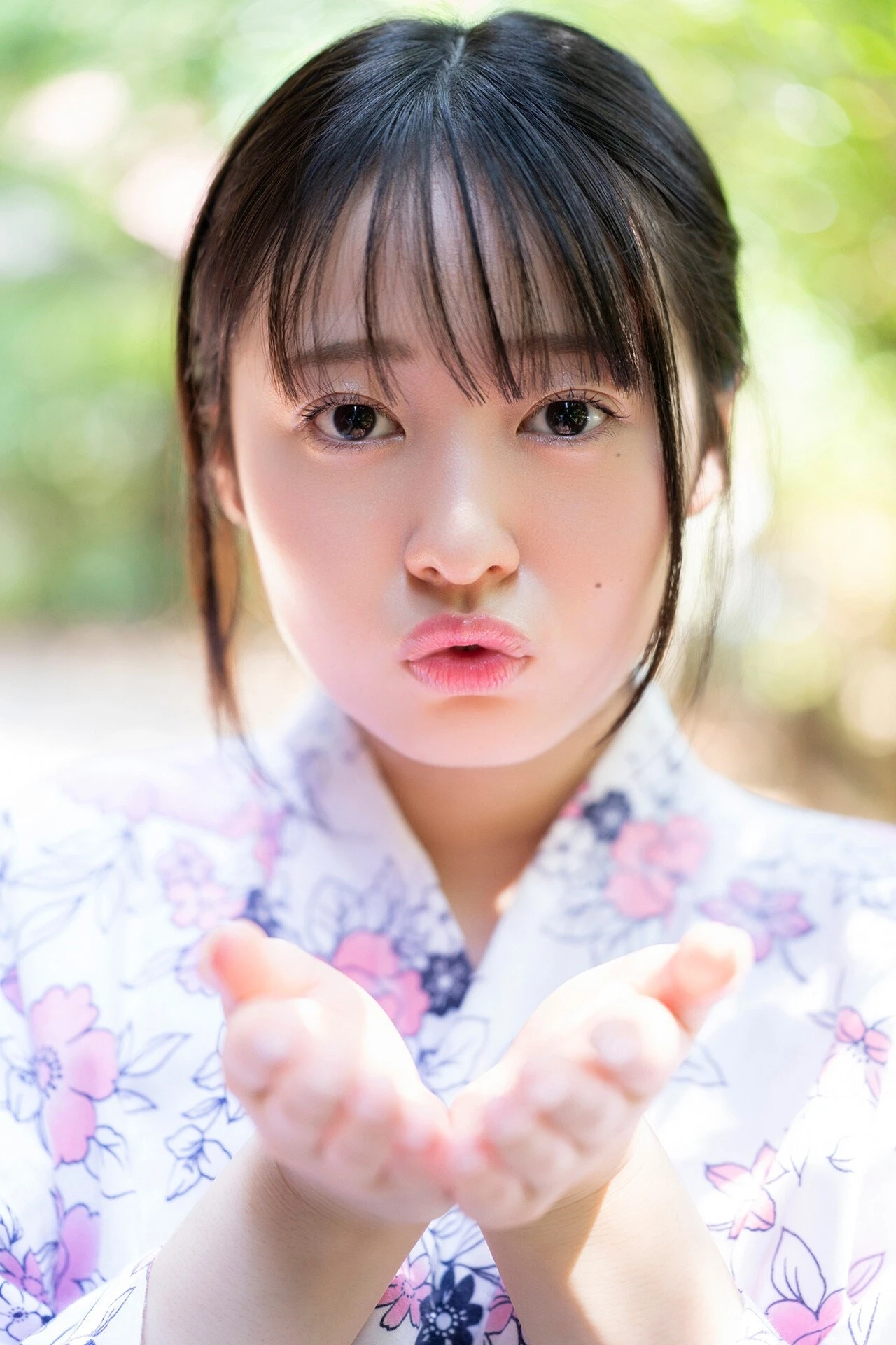 Miu Shirahama 白濱美兎, FLASHデジタル写真集 「何度でもここに来よう」 - P25