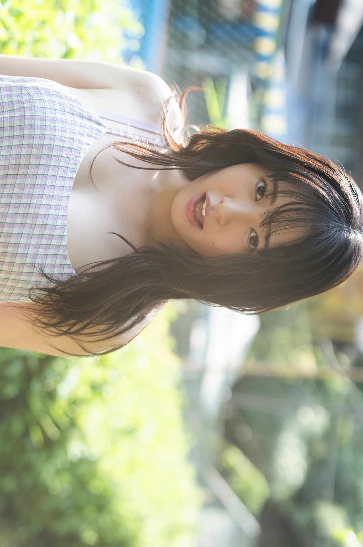 Miu Shirahama 白濱美兎, FLASHデジタル写真集 「何度でもここに来よう」 - P2