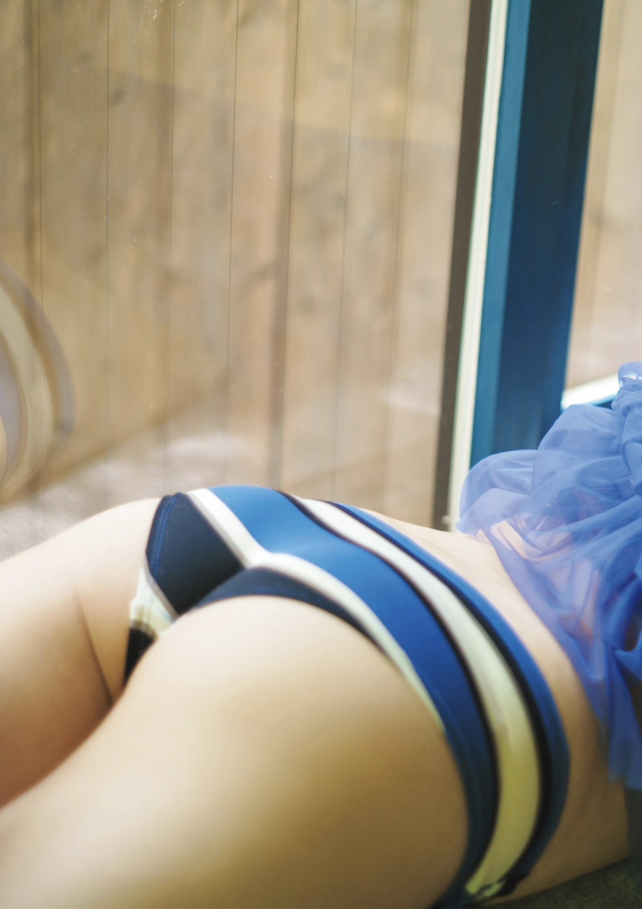 Misaki Sawa 沢美沙樹, Coco 瑚々, GIRLS Graph.010 - P16