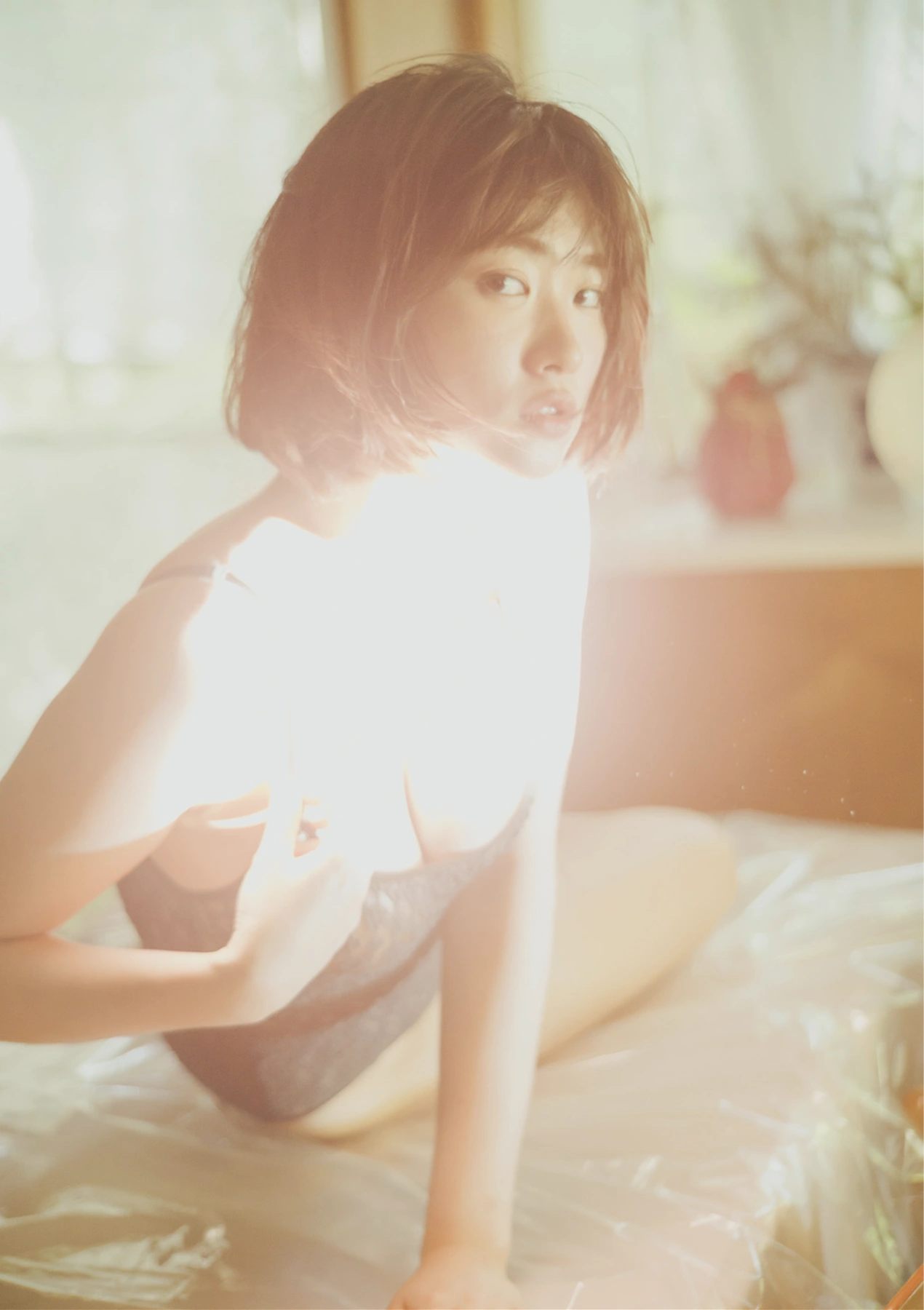 Misaki Sawa 沢美沙樹, Coco 瑚々, GIRLS Graph.010 - P33