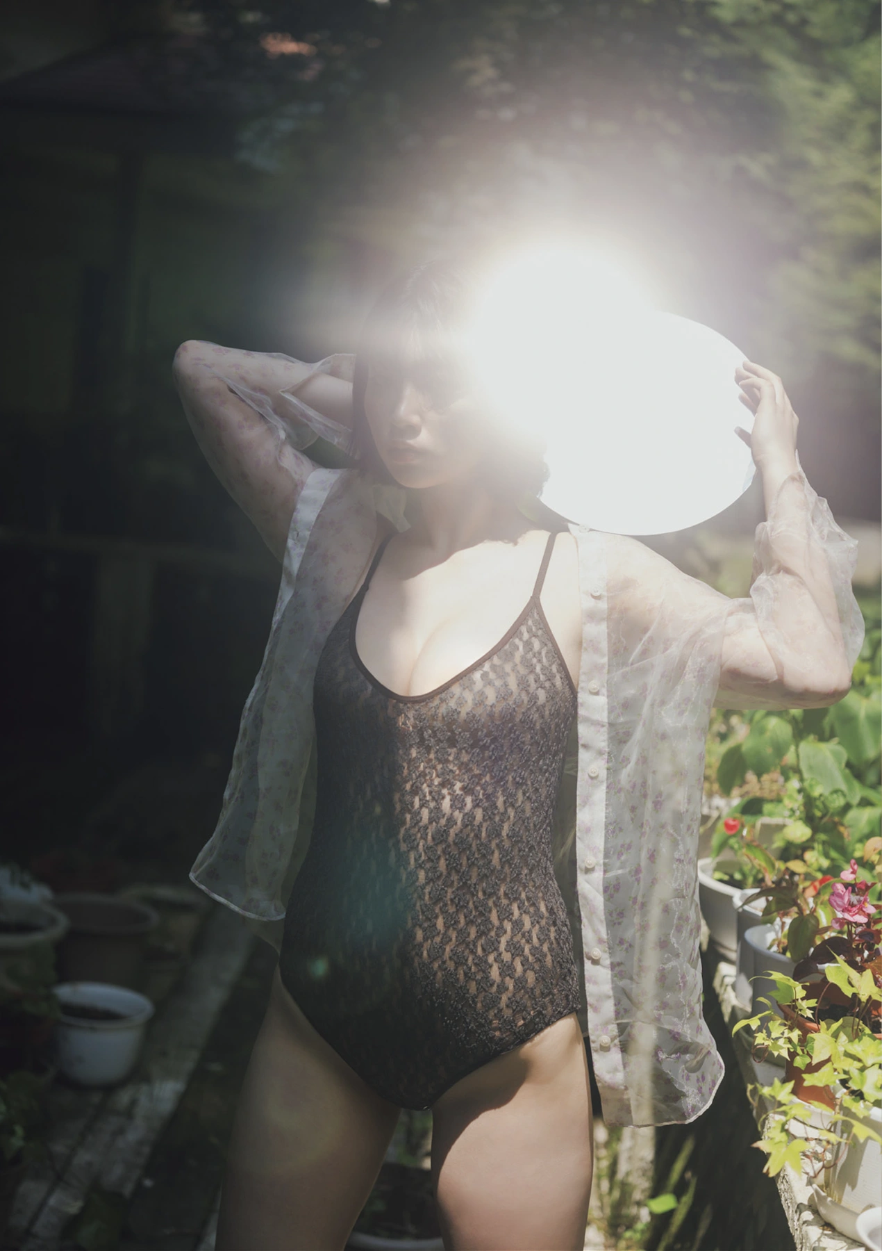 Misaki Sawa 沢美沙樹, Coco 瑚々, GIRLS Graph.010 - P34