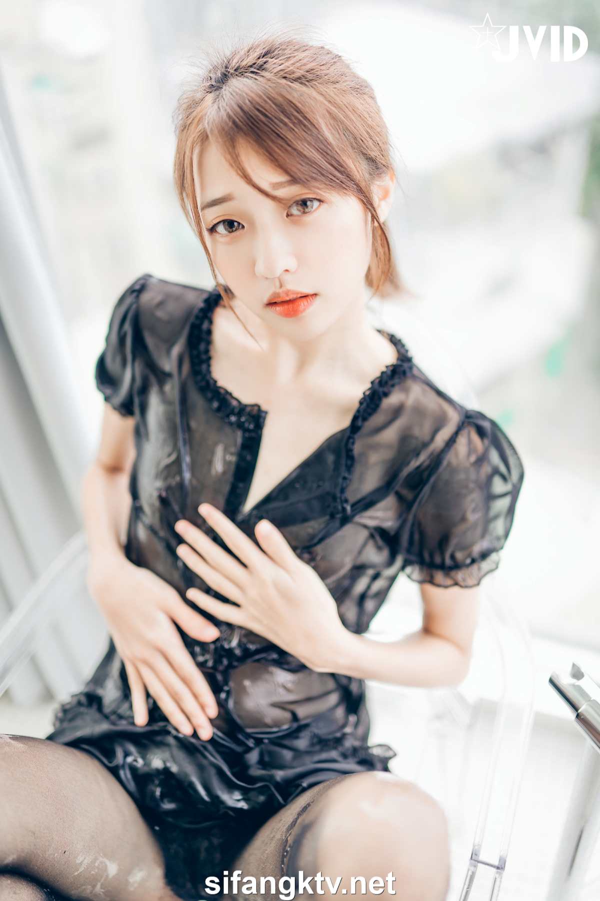 [JVID] 妍妍 Angel – 妍妍小寶寶 來餵她喝奶吧❤️! 還有透絲透點裝 潤滑絲襪💦 - P43