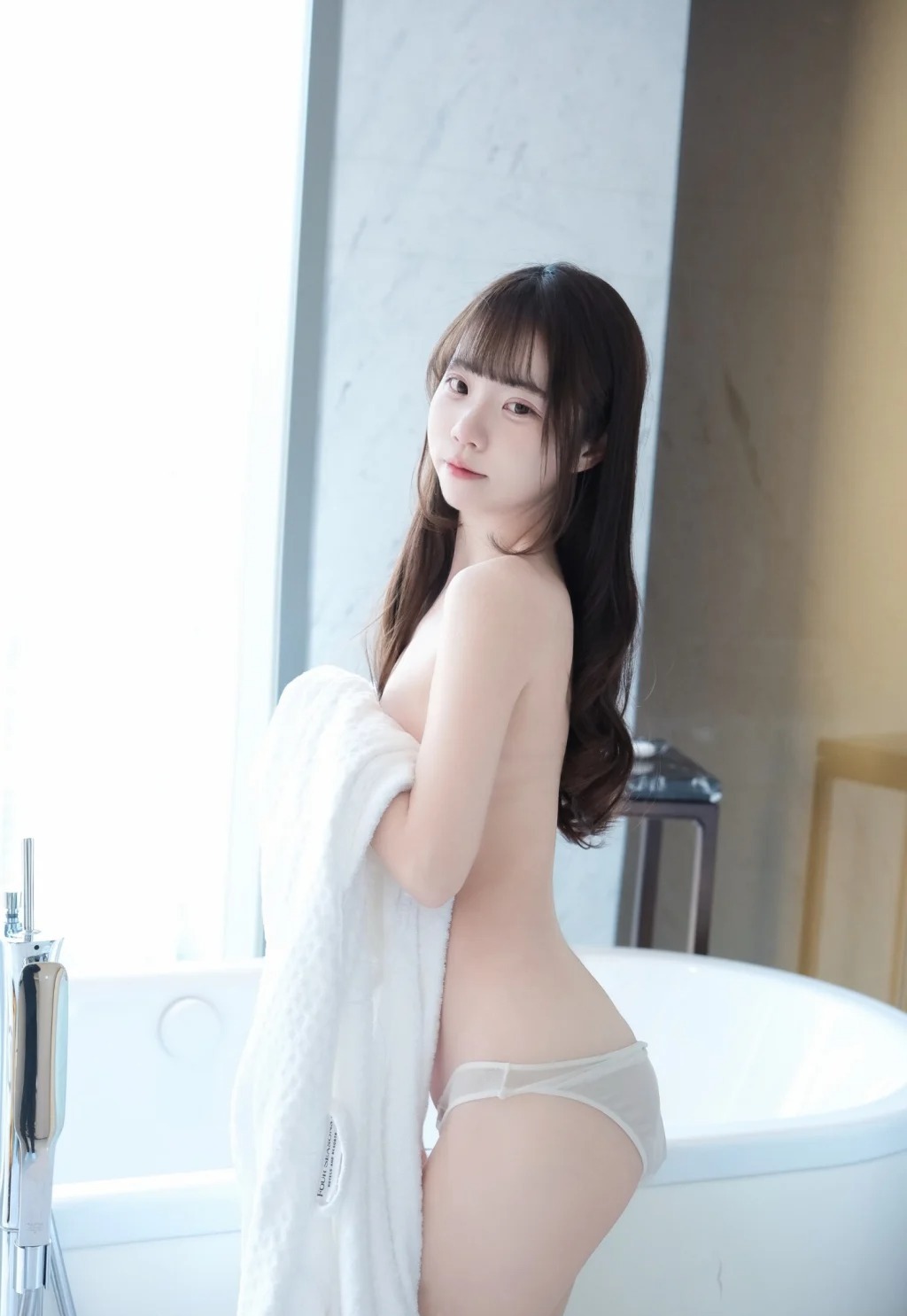Coser@可可小白兔: 清純鄰居女孩的秘密 (63 photos) - P9