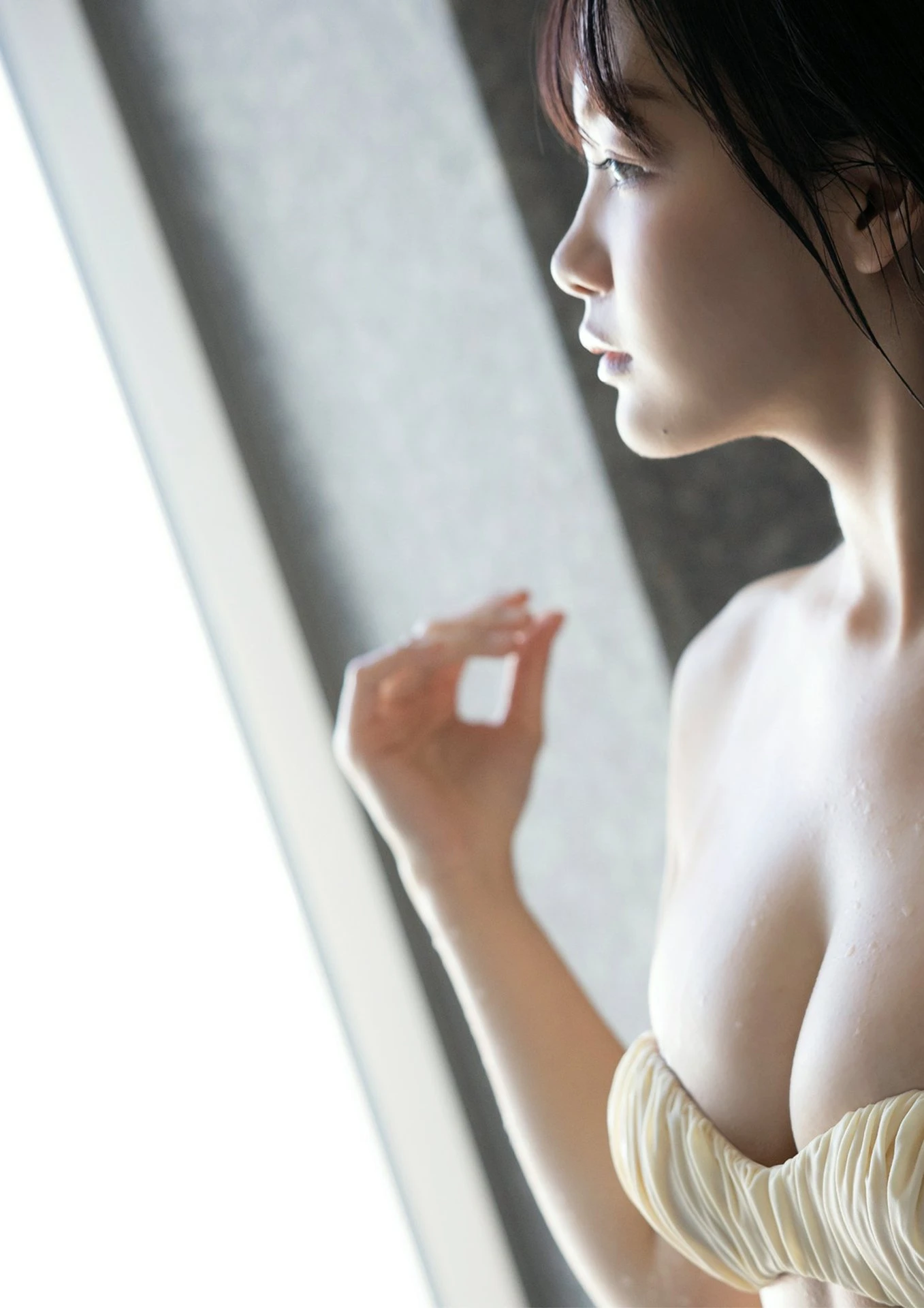 Haruna Yoshizawa 吉澤遥奈, BUBKAデジタル写真集 「Pureness」 - P74