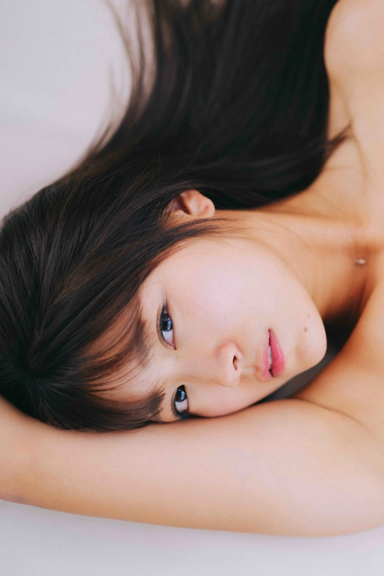 Suzuran Yamauchi 山内鈴蘭, FRIDAYデジタル写真集 「艶やかに咲く。」 - P37