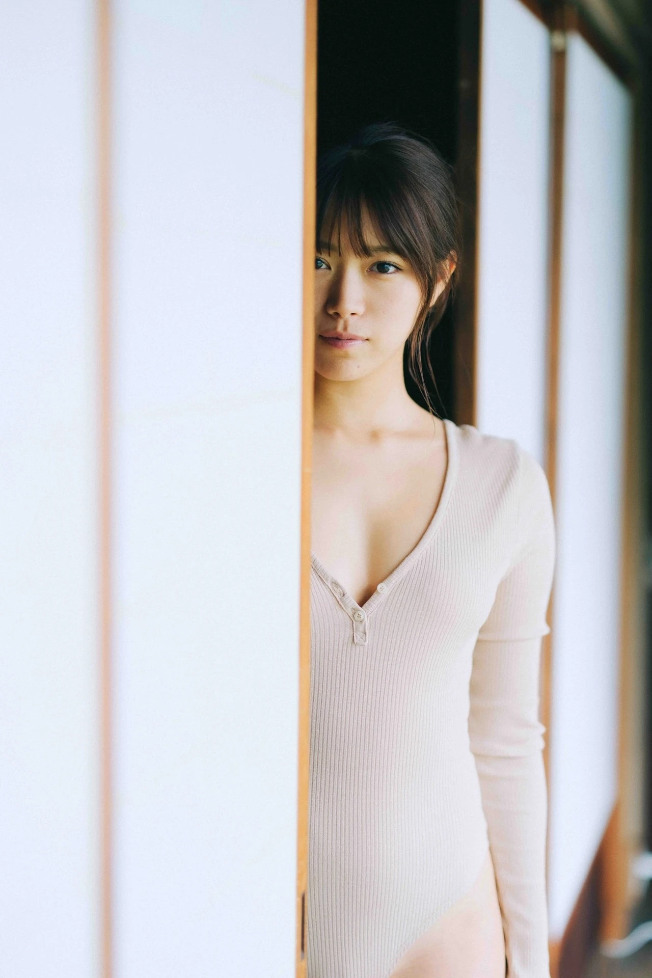 Suzuran Yamauchi 山内鈴蘭, FRIDAYデジタル写真集 「艶やかに咲く。」 - P48
