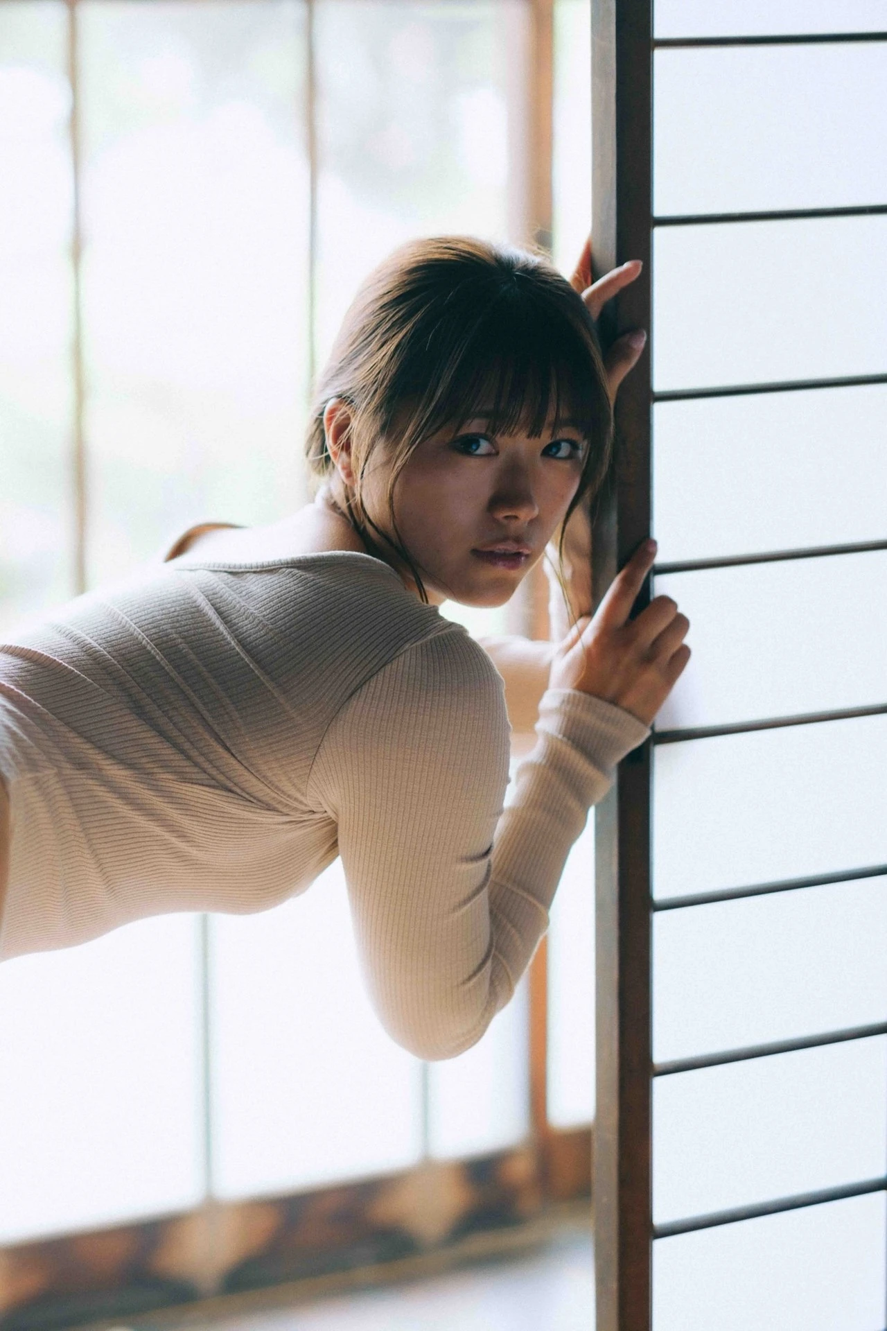 Suzuran Yamauchi 山内鈴蘭, FRIDAYデジタル写真集 「艶やかに咲く。」 - P52