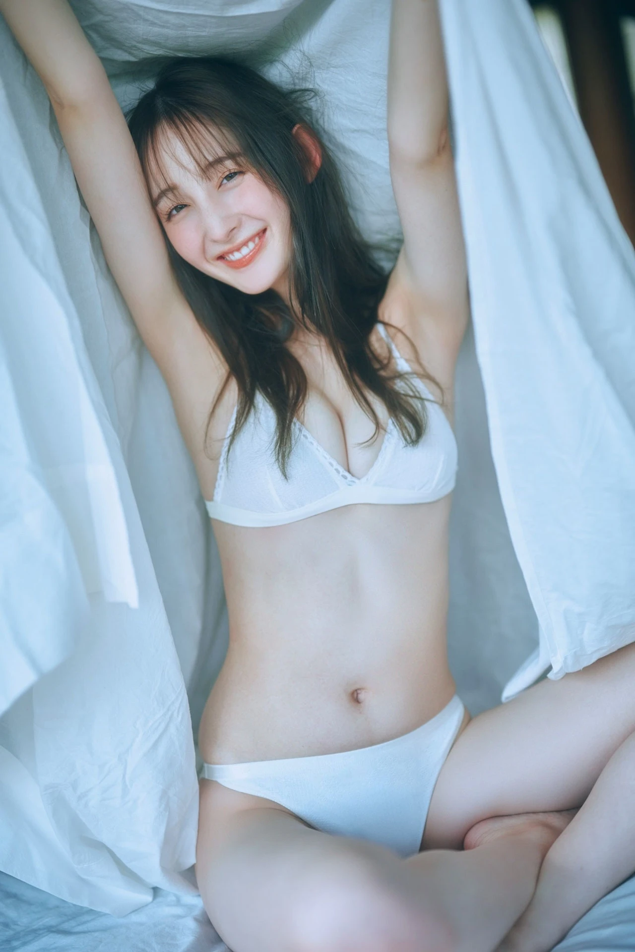 Nana Cecile 菜那セシル, SPA！デジタル写真集 「透き通った肢体」 - P45