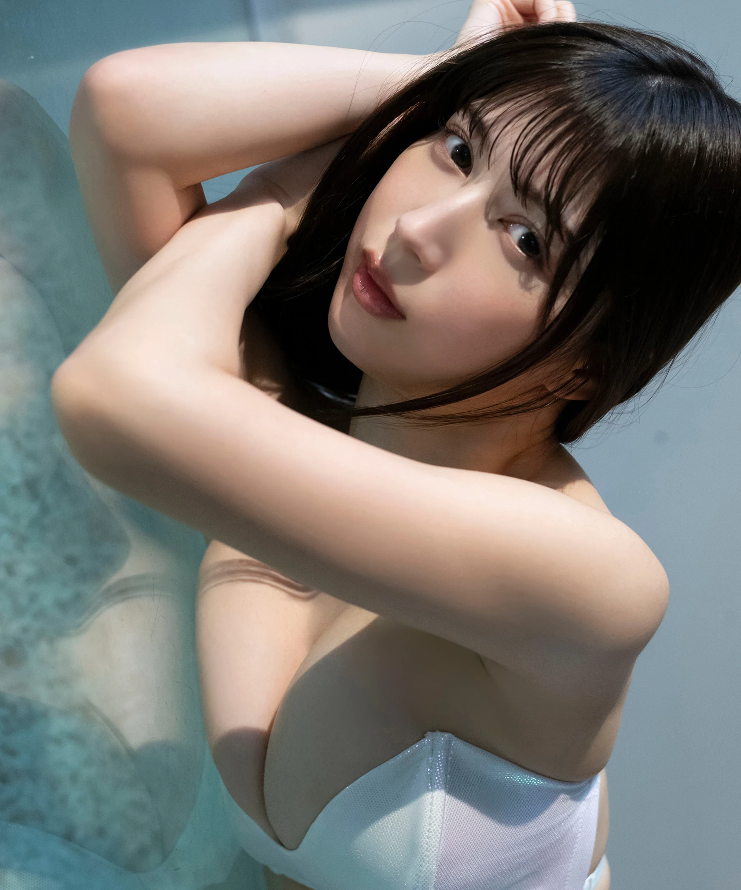 Risa Yukihira 雪平莉左, 週プレ Photo Book 「冬に泳ぐ。～prologue～」 - P30