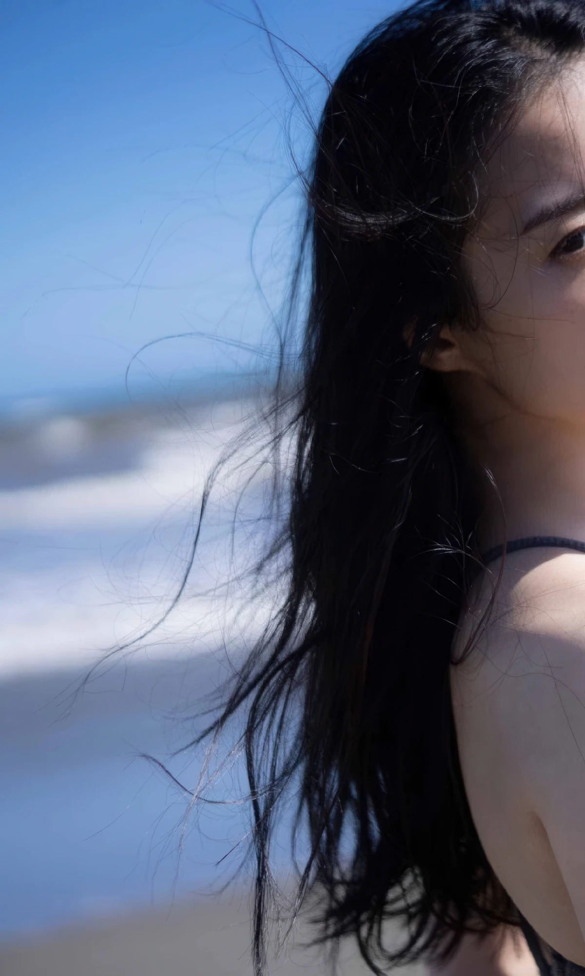 Riho Takada 高田里穂, 写真集 「Eternal Heroine 永遠のヒロイン」 - P49