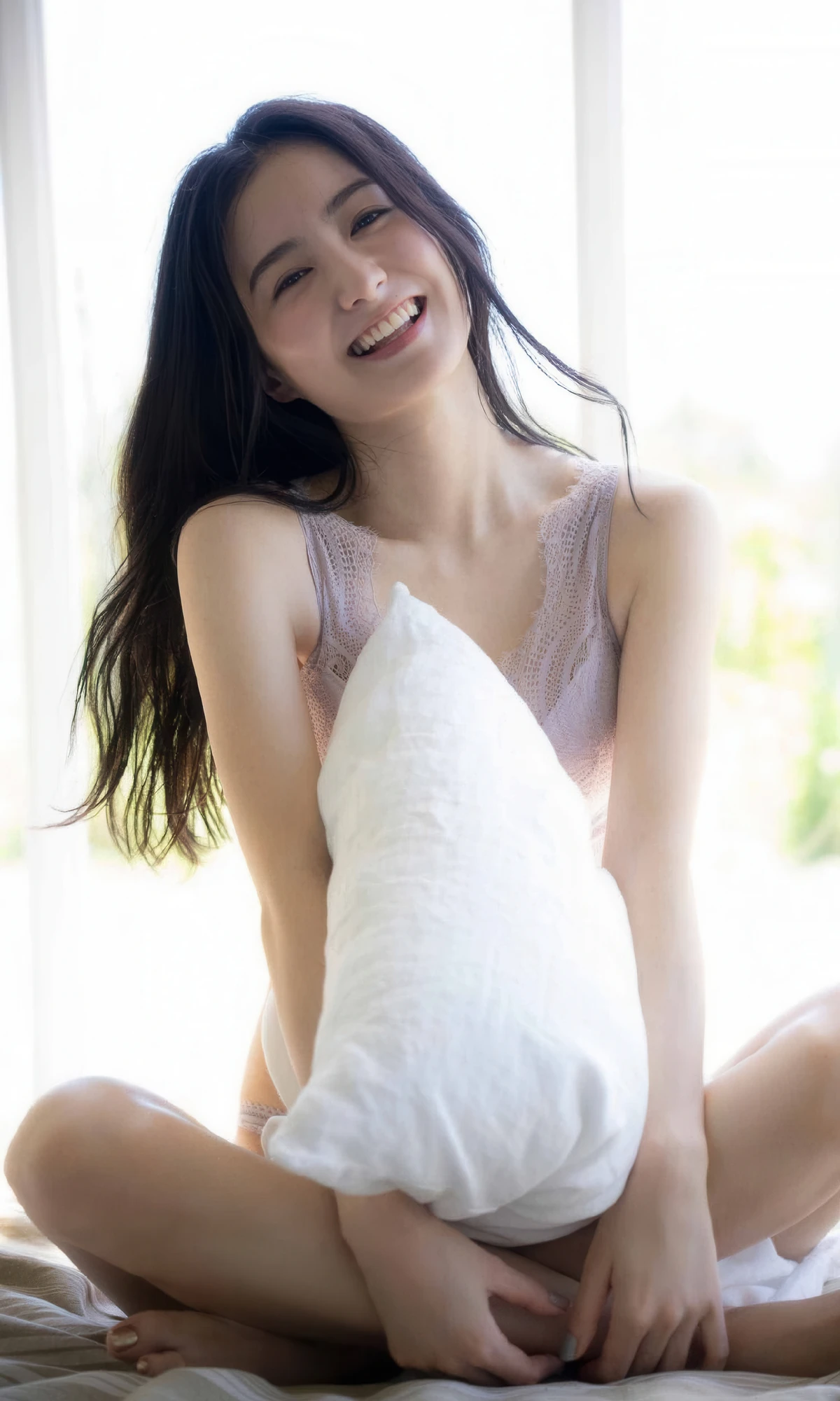 Riho Takada 高田里穂, 写真集 「Eternal Heroine 永遠のヒロイン」 - P57